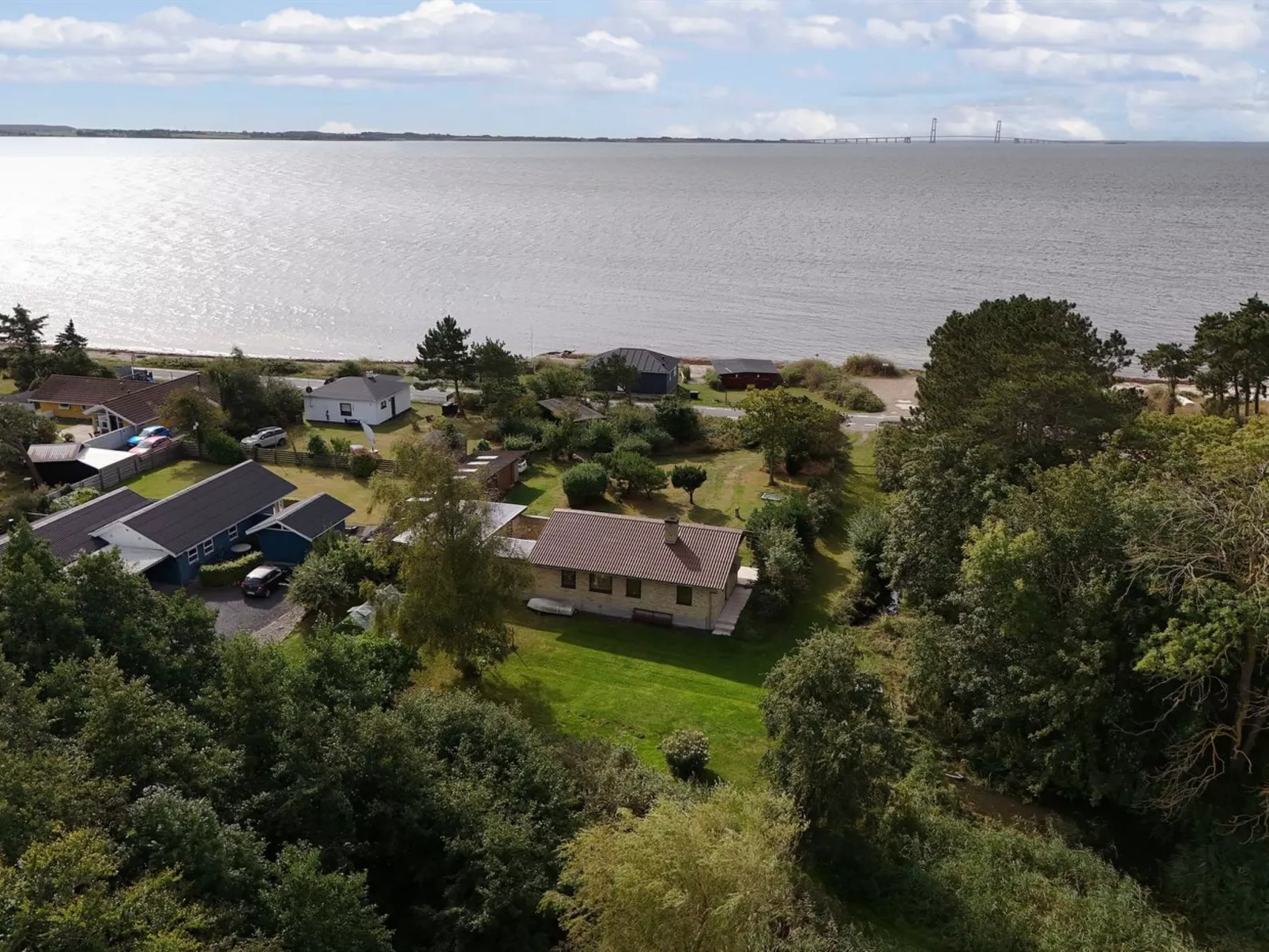 "Svanborg" - 40m from the sea-Buiten