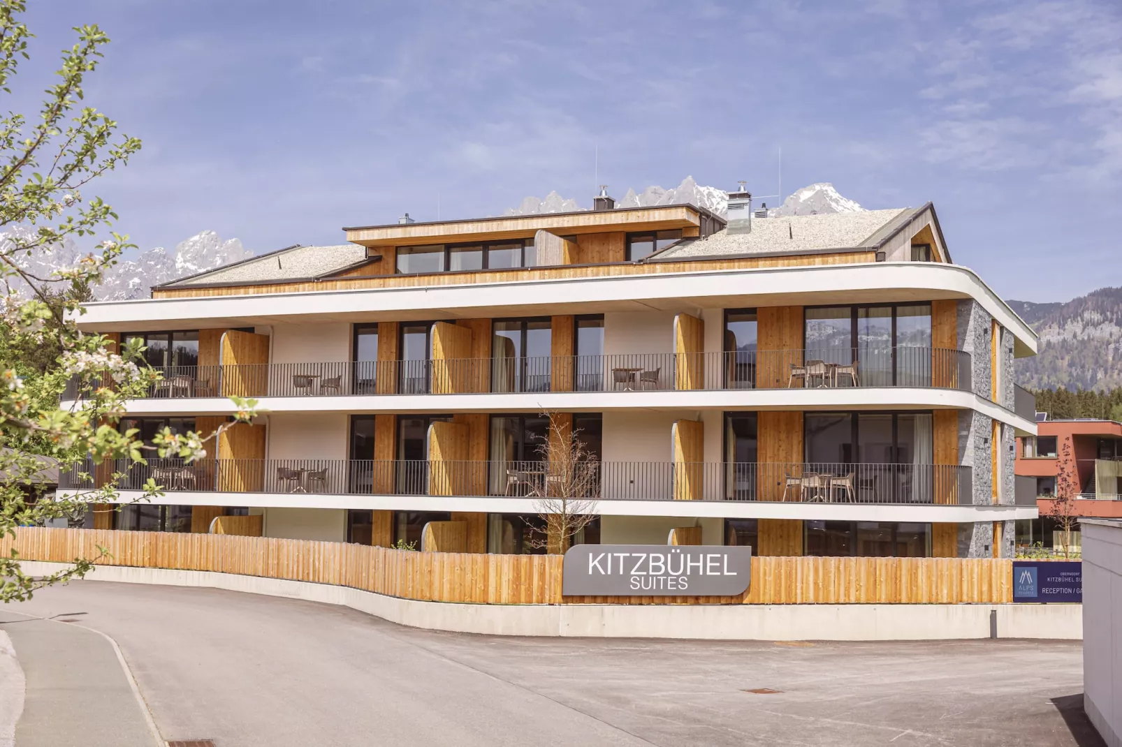 Kitzbühel Suites 4-Buitenkant zomer