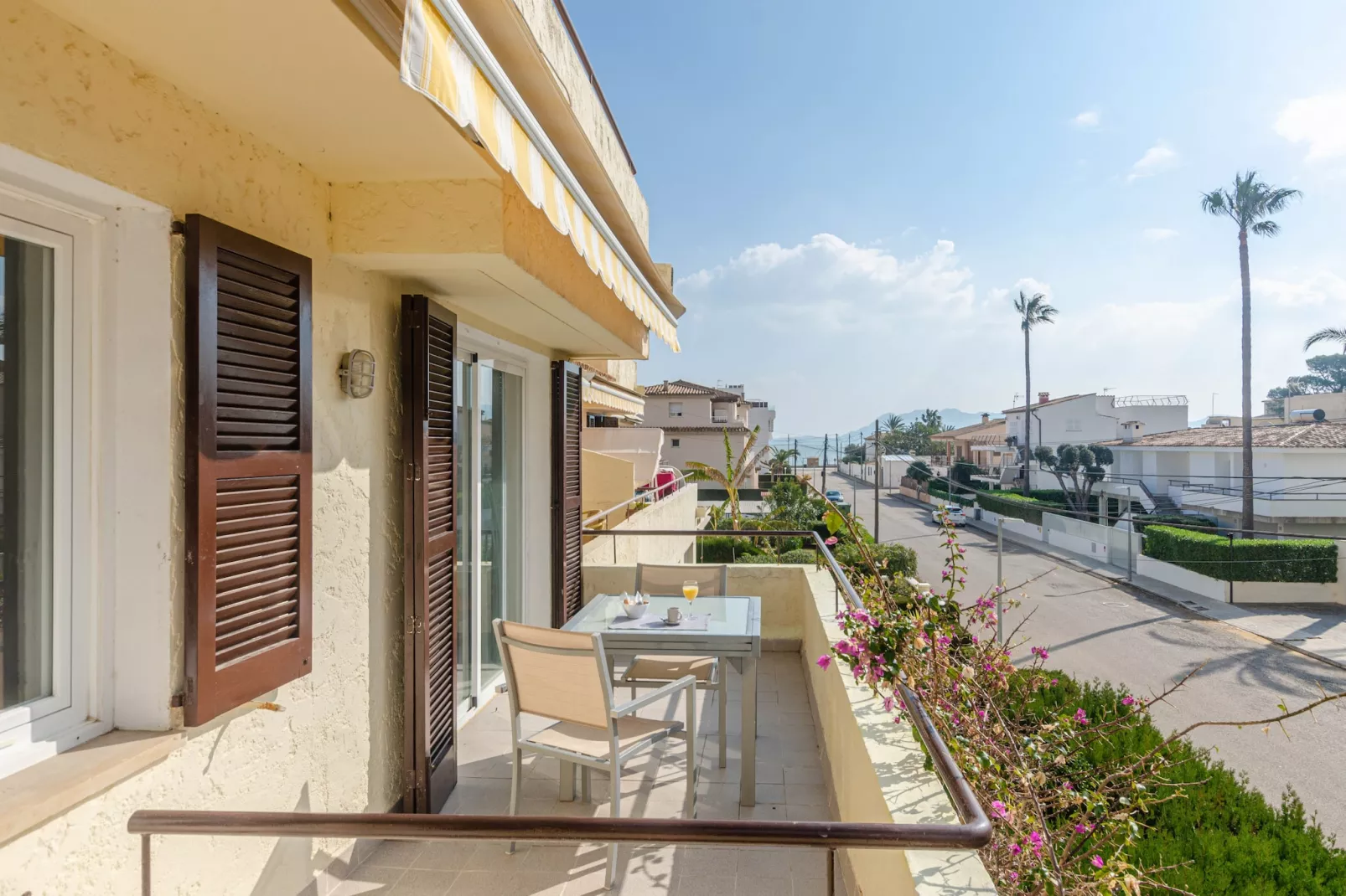 YourHouse Llimonera-Terrasbalkon