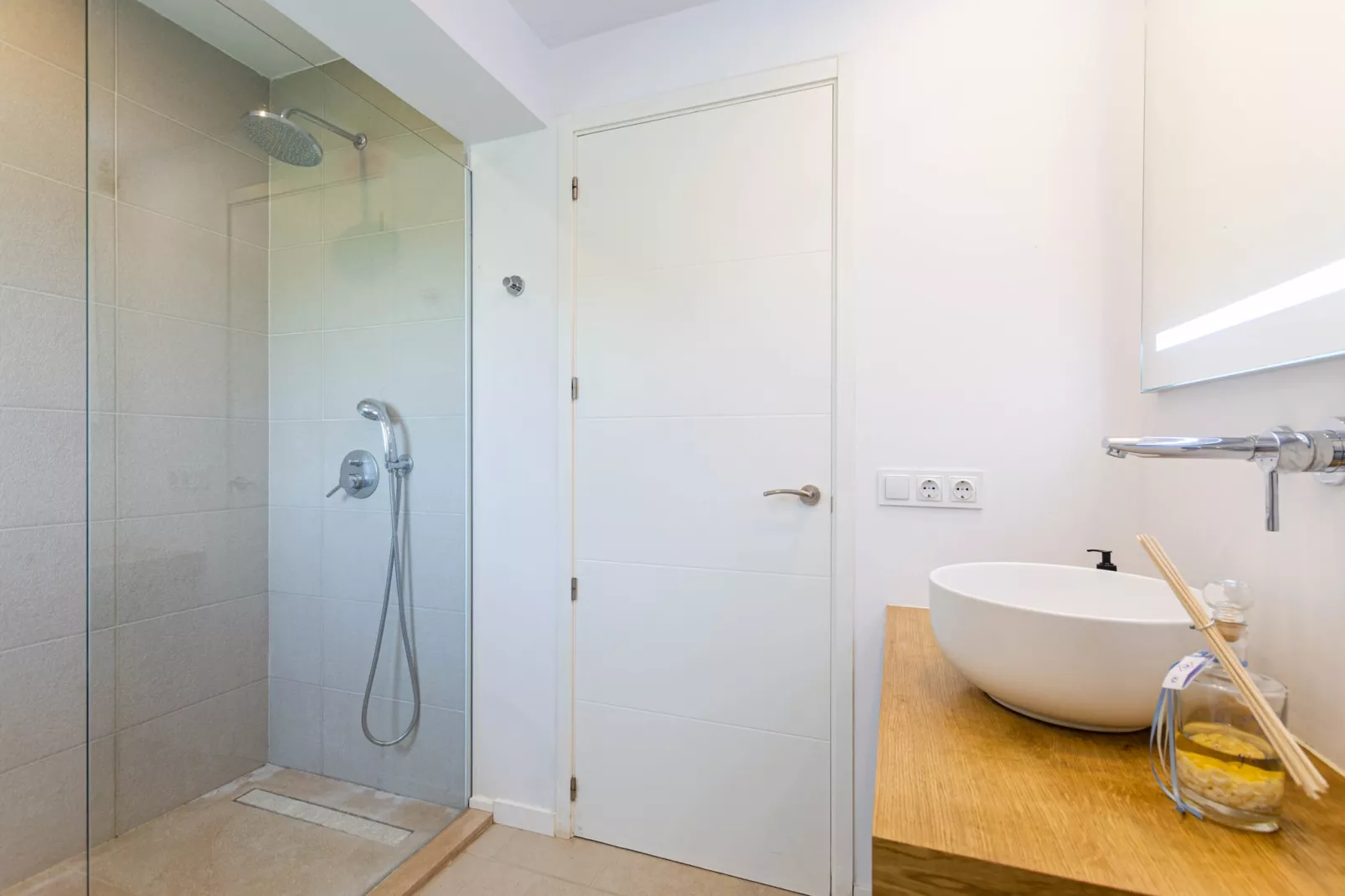 YourHouse Carrera Plana-Badkamer