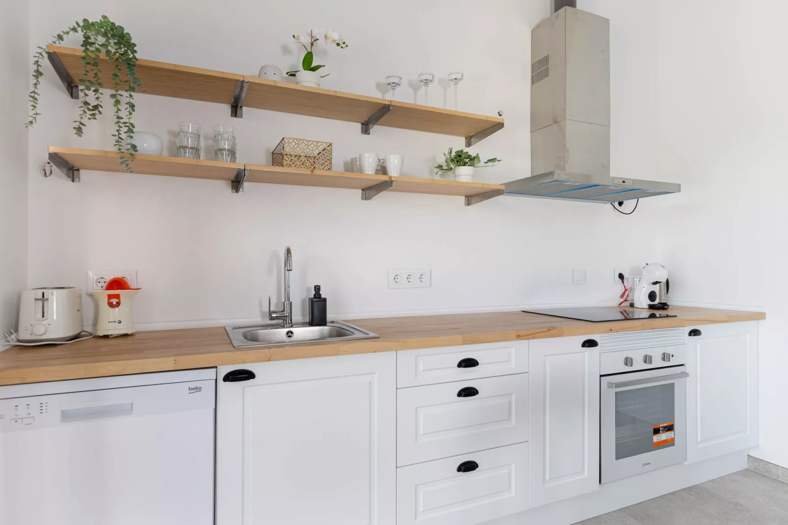 YourHouse Can Covetes-Keuken