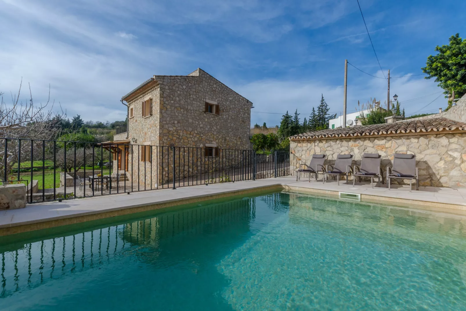 YourHouse Son Sant Joan-Zwembad