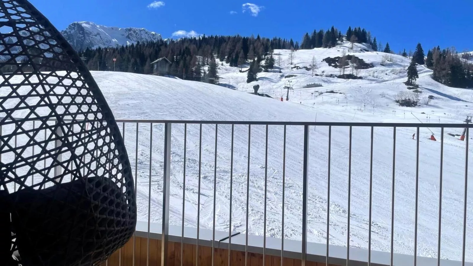 Sonnenalpe Nassfeld Allegra Joy-Uitzicht winter