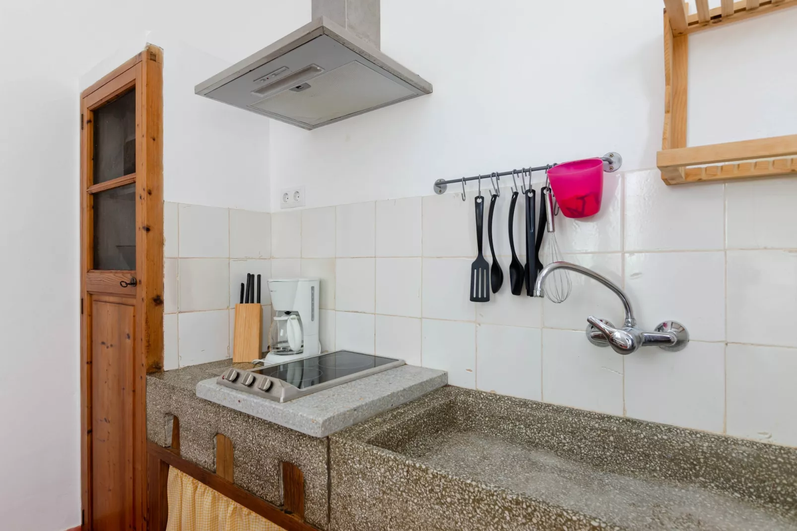 YourHouse Son Sala Terrat Apartment in Agroturismo-Keuken