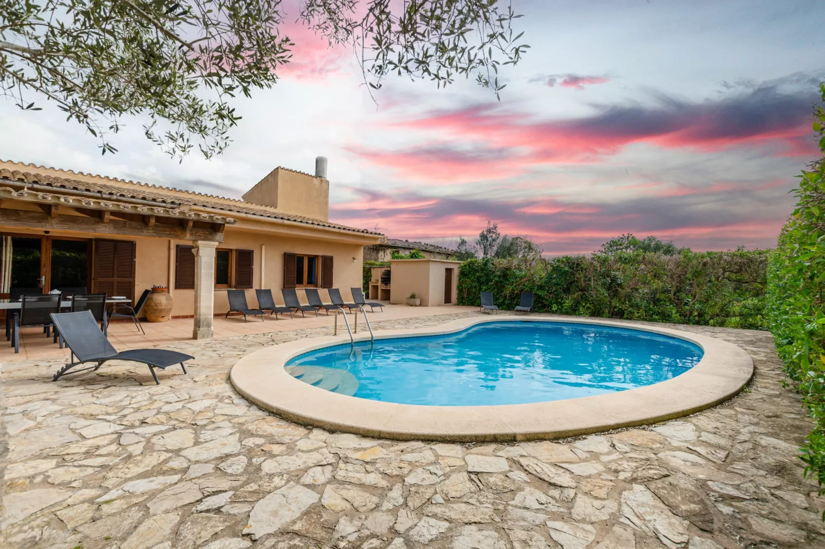 Finca en Pollença con piscina y barbacoa, Escandeu-Zwembad