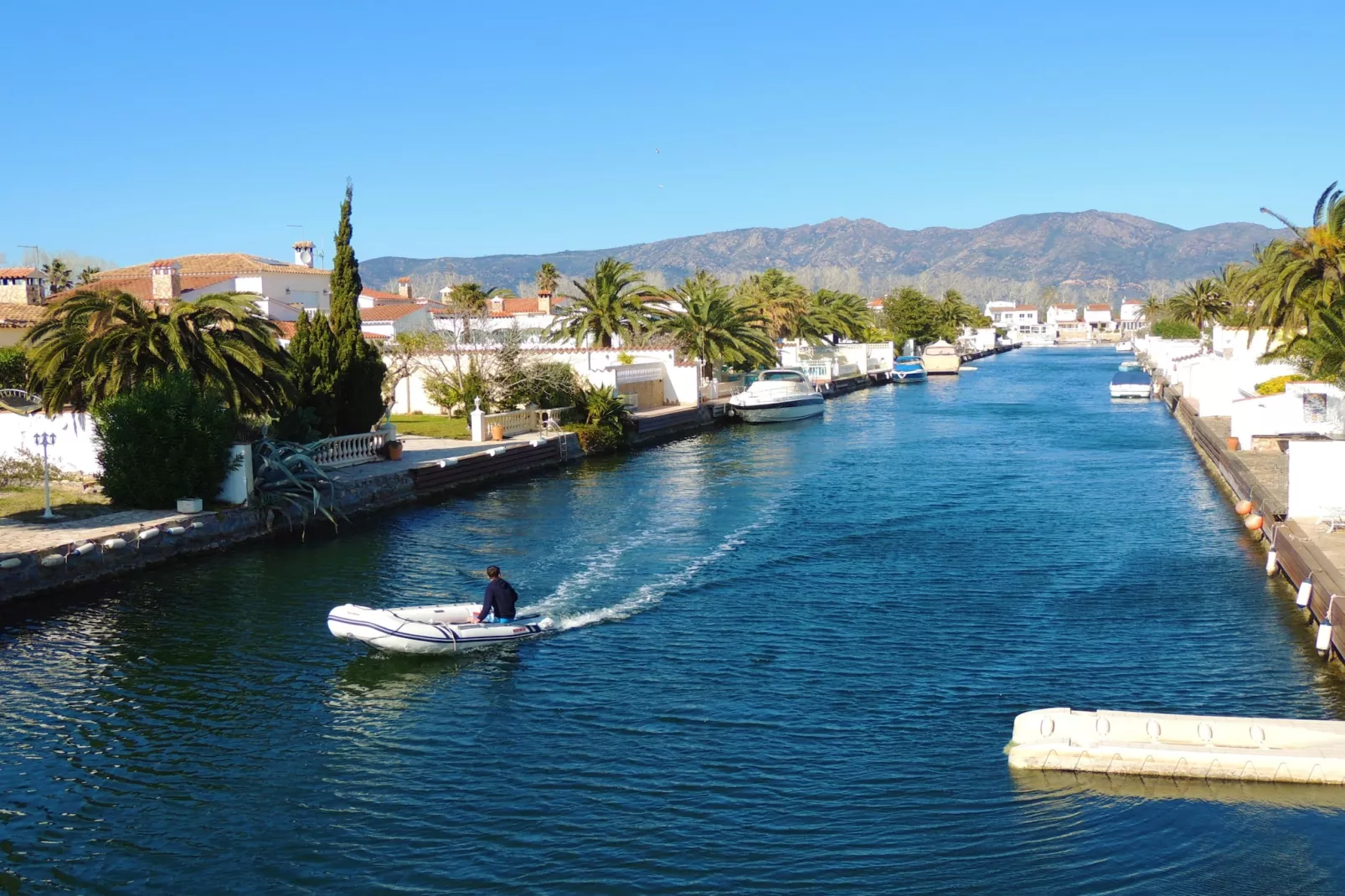 GRAN RESERVA  FLORES 19 12 Empuriabrava-Gebieden zomer 5km