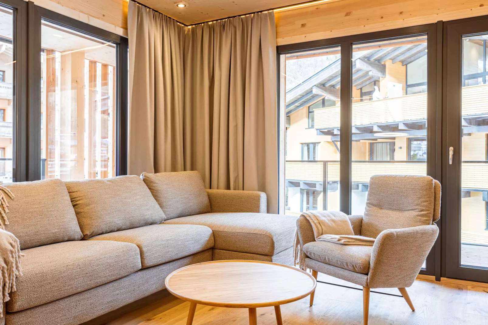 Saalbach Suite 8-Woonkamer