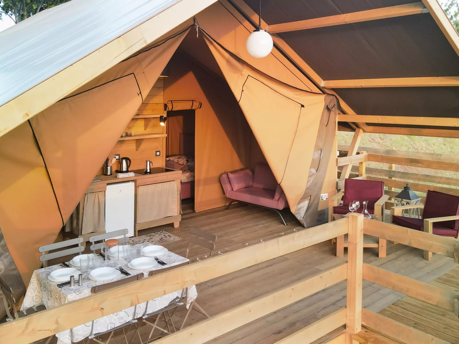 Glampingtent Zeus-Binnen