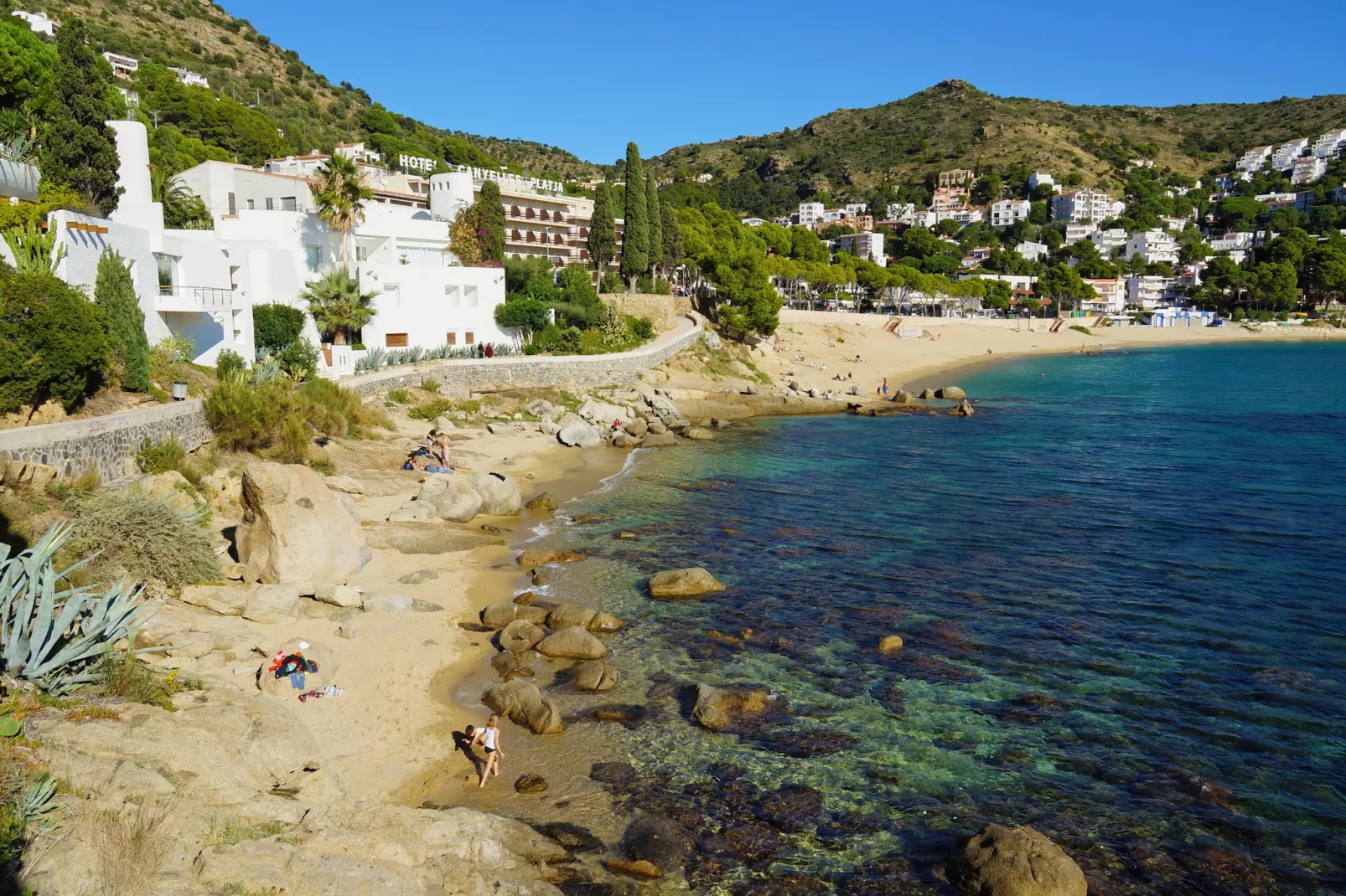 CAP MESTRAL 1A Roses-Gebieden zomer 1km