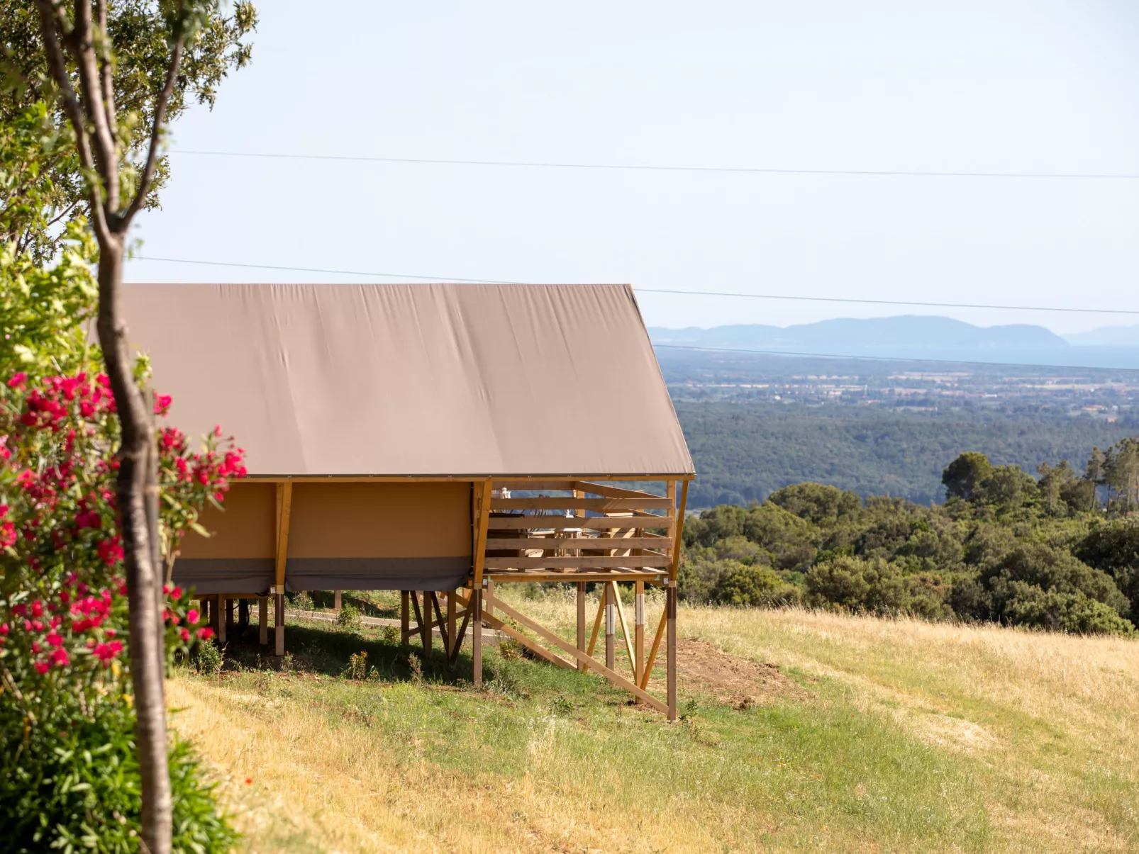 Glampingtent Venere-Buiten