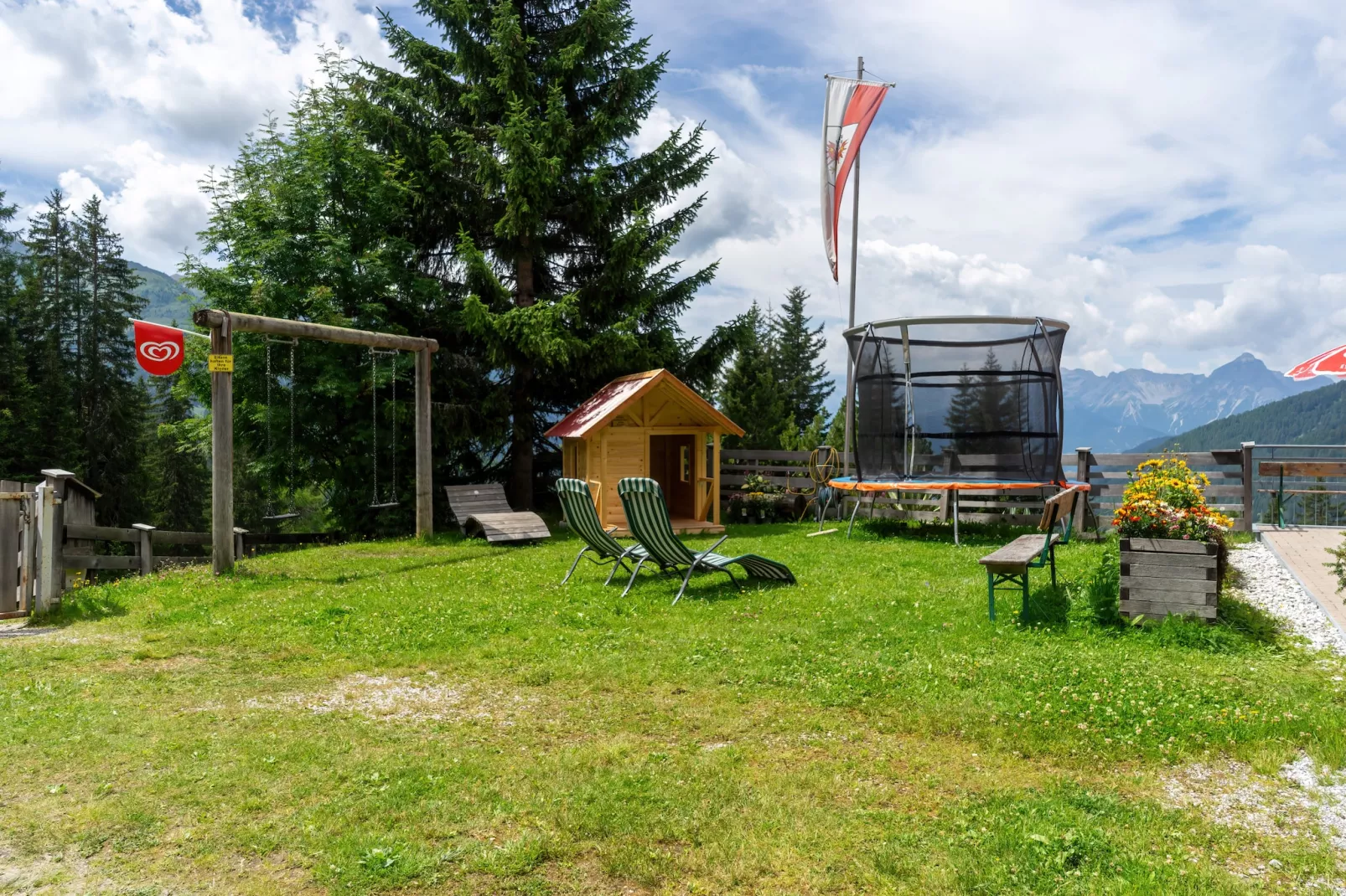 Naviser Hütte Wohnung Kirchdach 145-Tuinen zomer