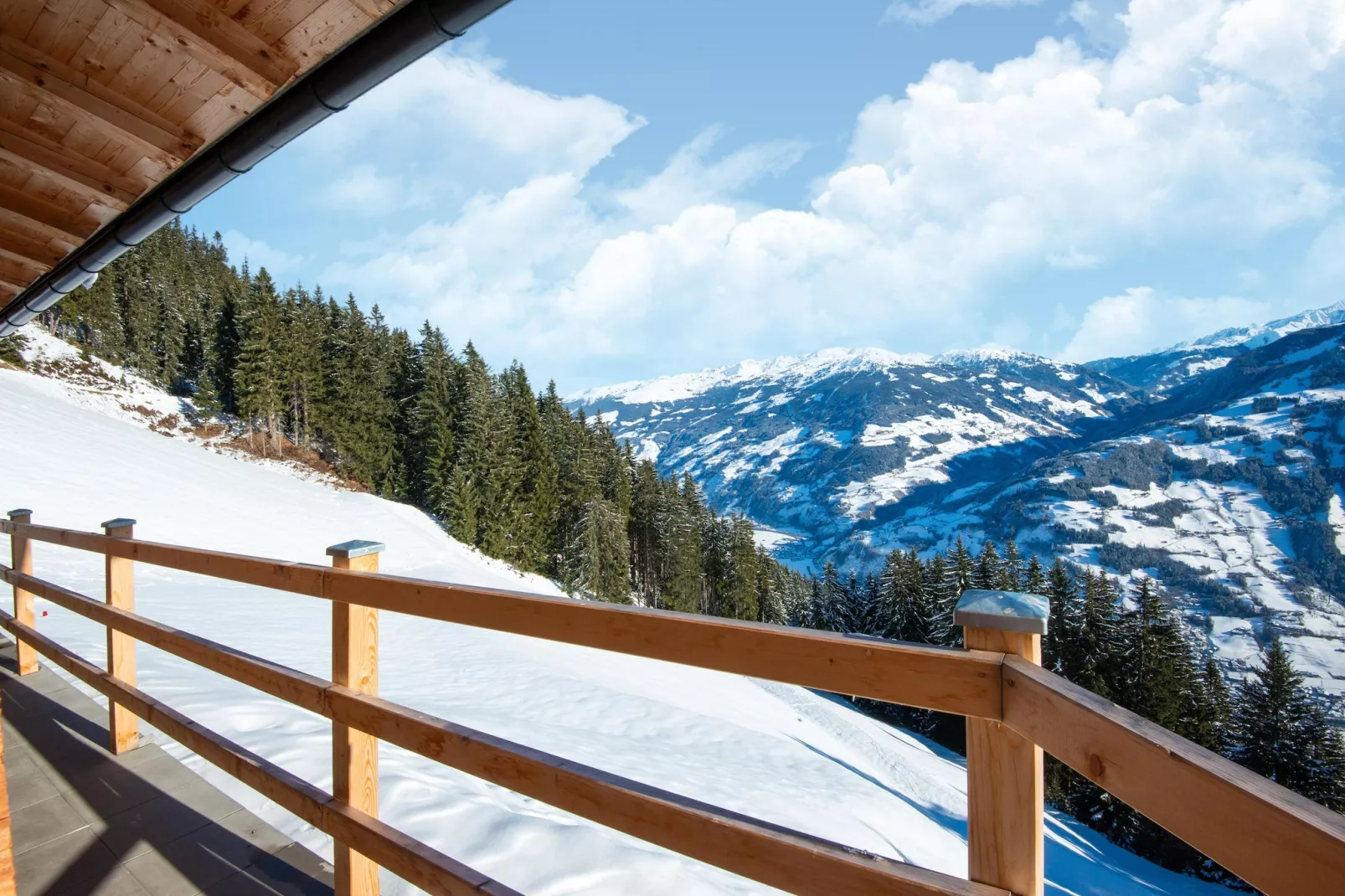 Almhütte Nase-Uitzicht winter