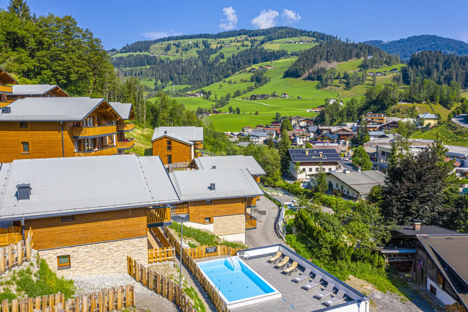 GA3C Alpenleben Apartments-Buitenkant zomer