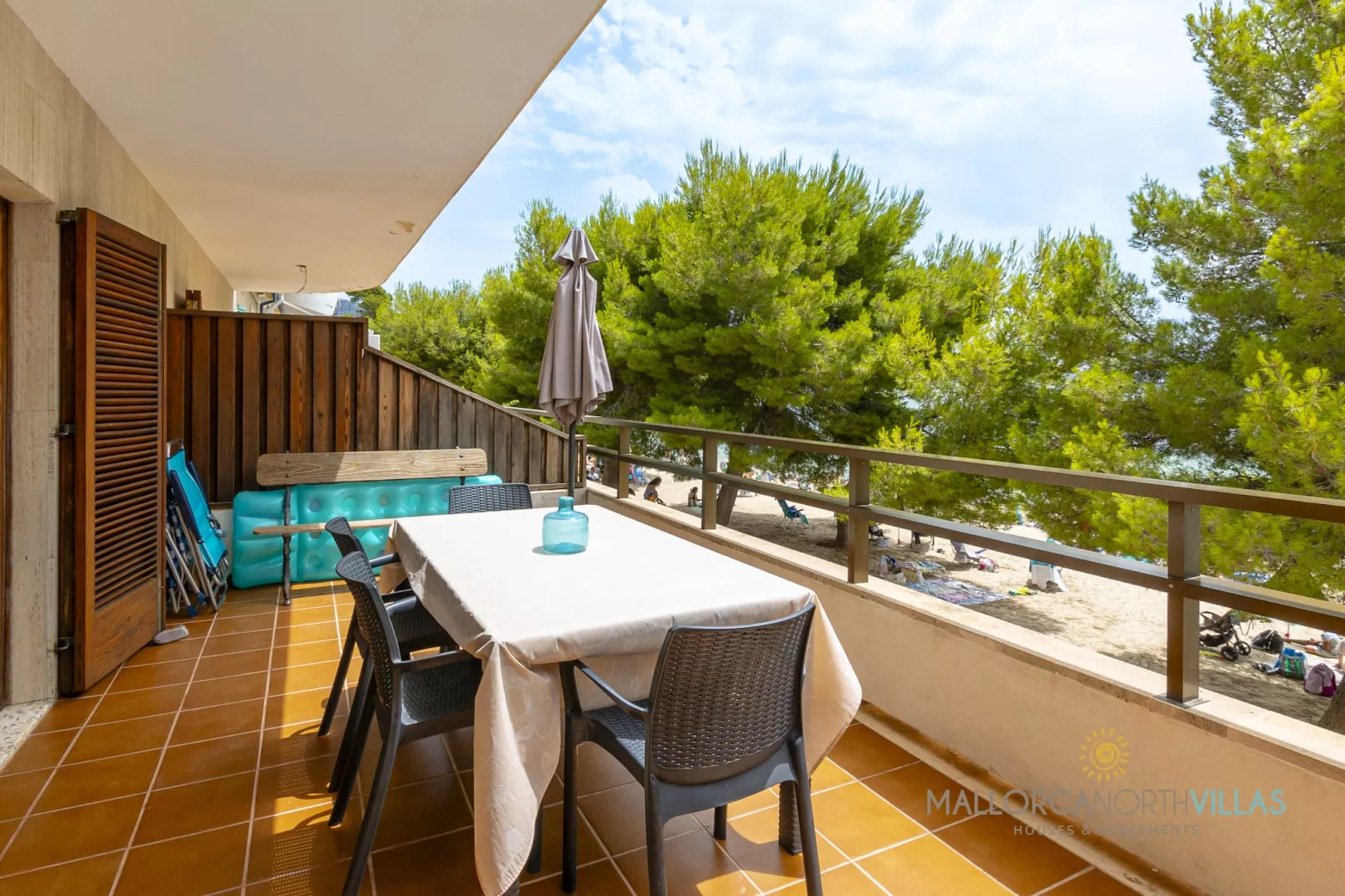 Apartamento Voramar I : Primera Línea en Pine Walk-Terrasbalkon