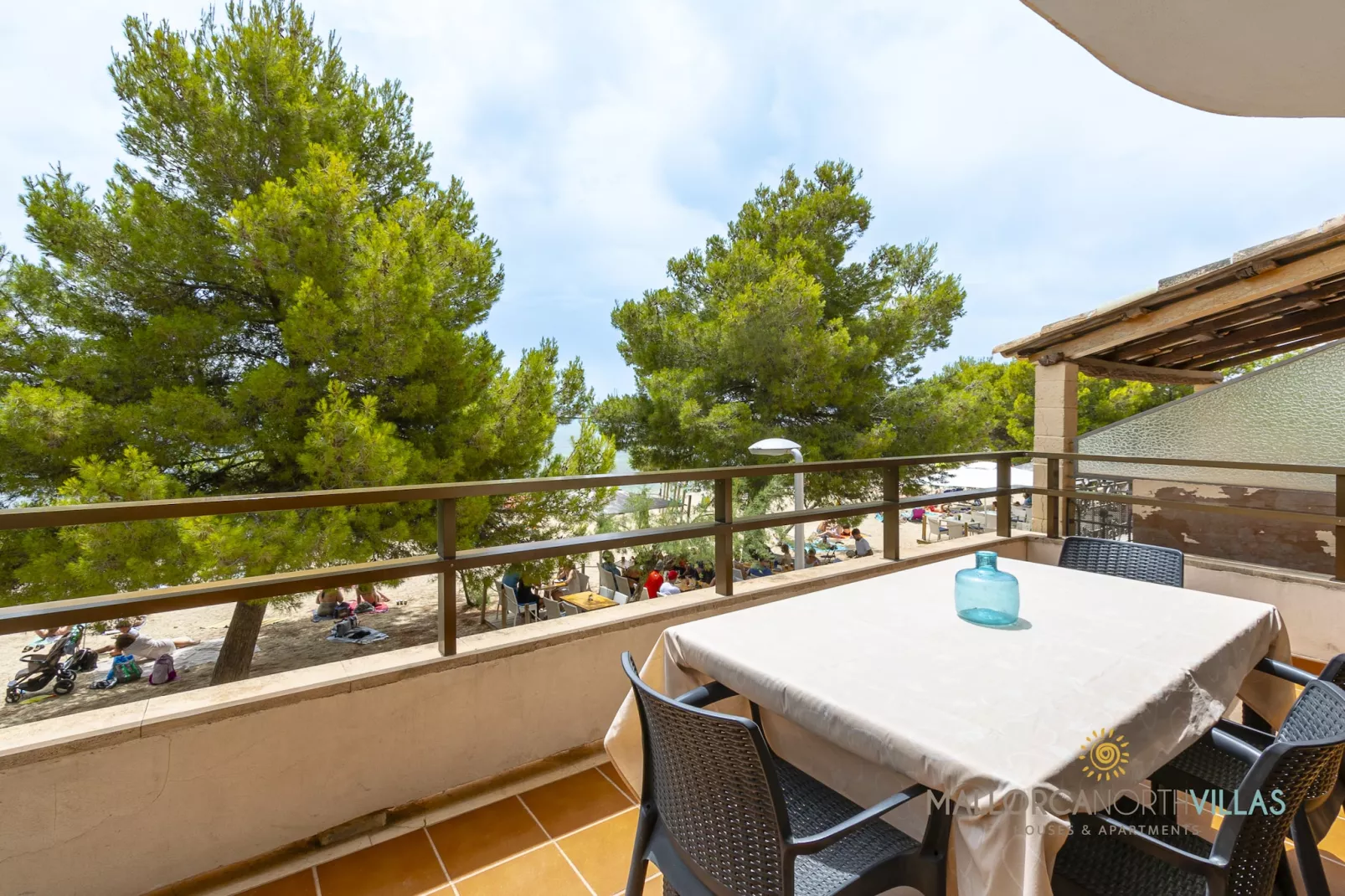 Apartamento Voramar I : Primera Línea en Pine Walk-Terrasbalkon