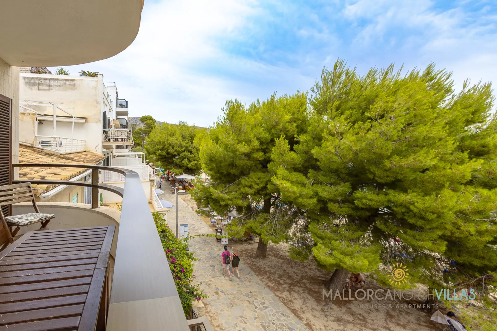 Apartamento Voramar II: Primera Línea en Pine Walk-Terrasbalkon