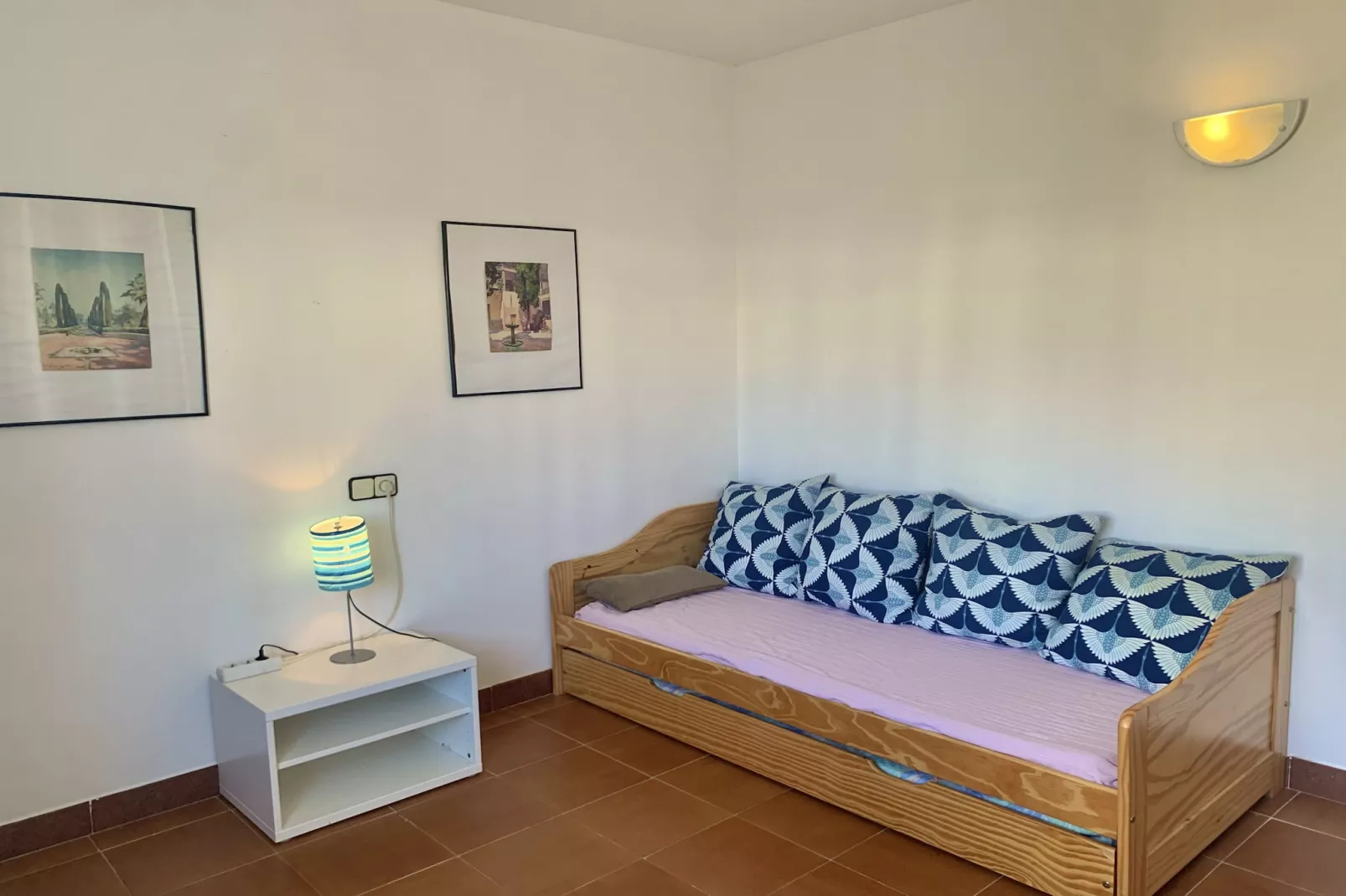 VILLA BAGES 5 Roses-Woonkamer