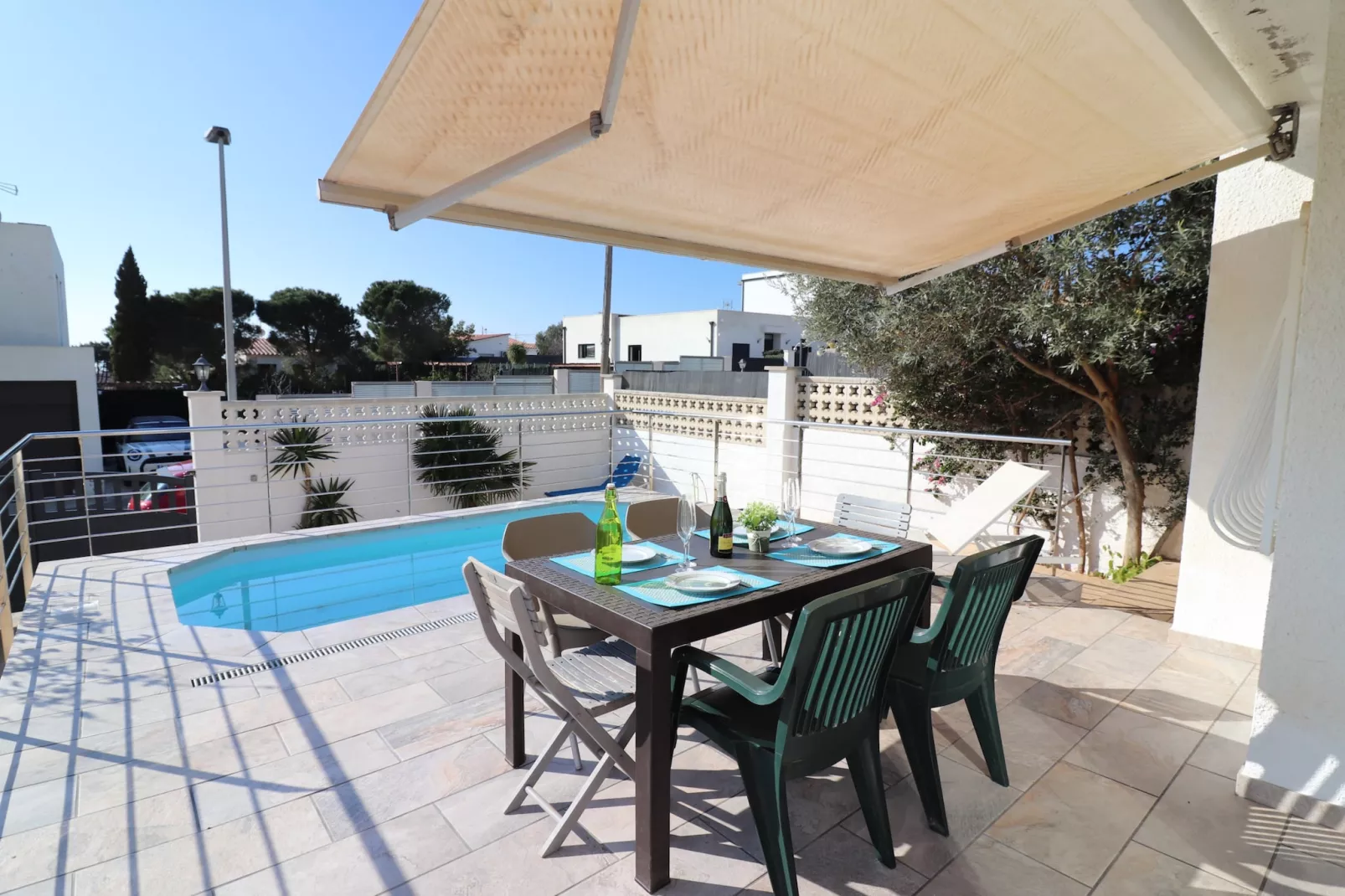 VILLA BAGES 5 Roses-Terrasbalkon