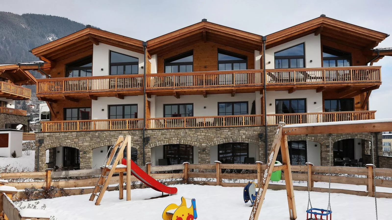 Tauern Suites Mitterwirt TOP 211-Exterieur winter