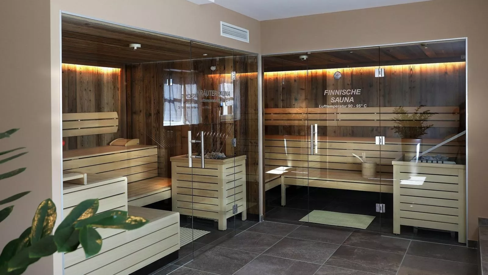 Tauern Suites Mitterwirt TOP 211-Sauna