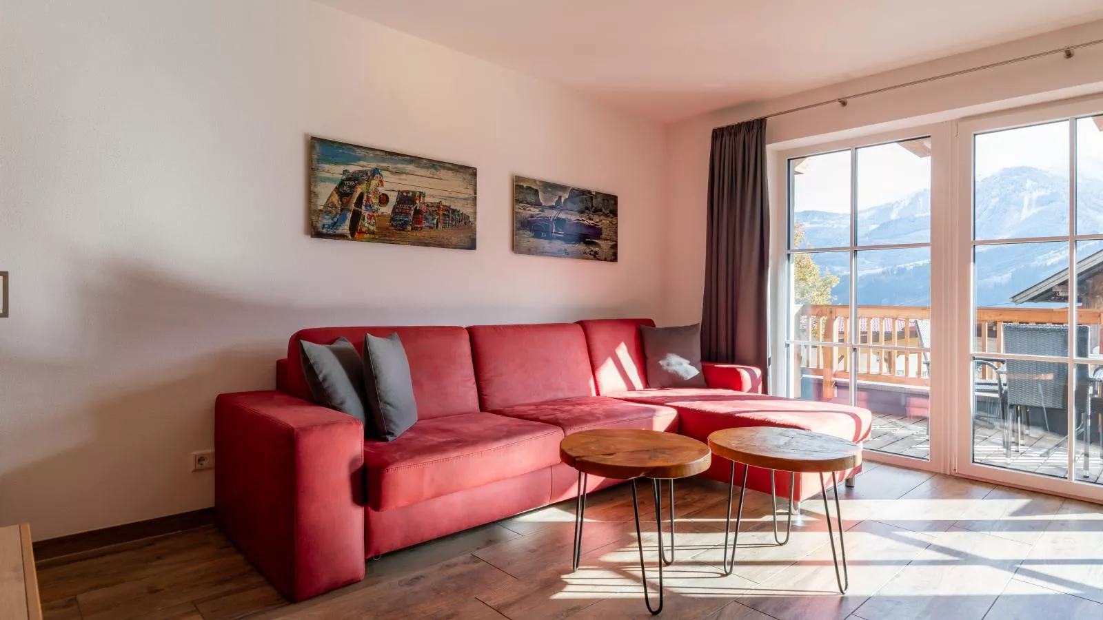 Tauern Suites Mitterwirt TOP 211-Woonkamer