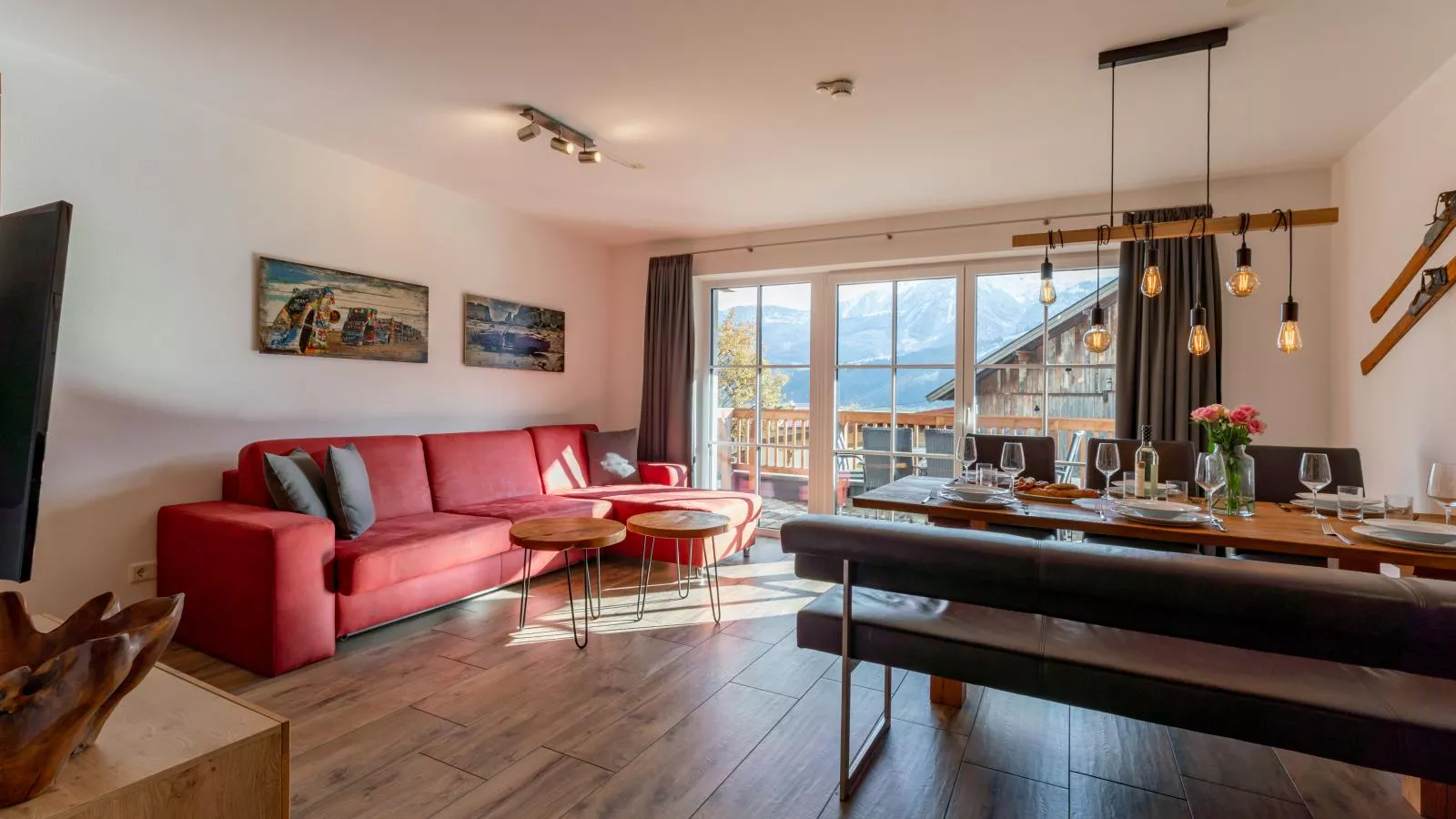 Tauern Suites Mitterwirt TOP 211-Woonkamer