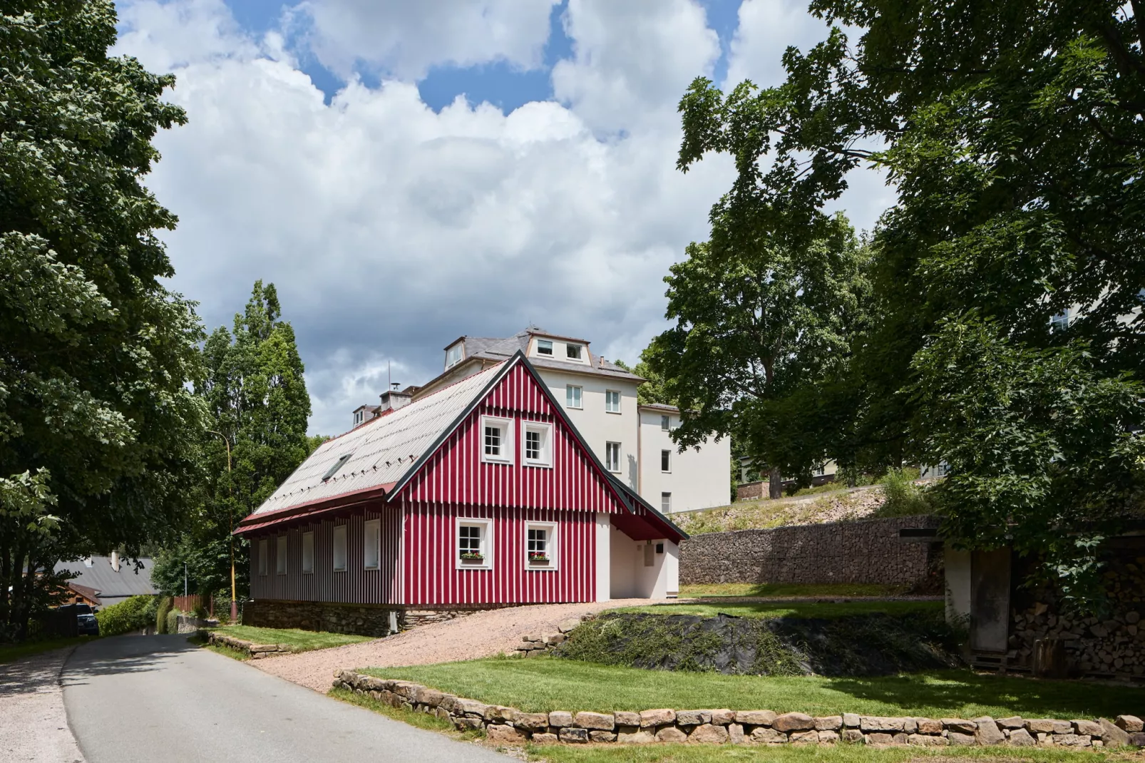 Horni Marsov KHF325-Buitenlucht