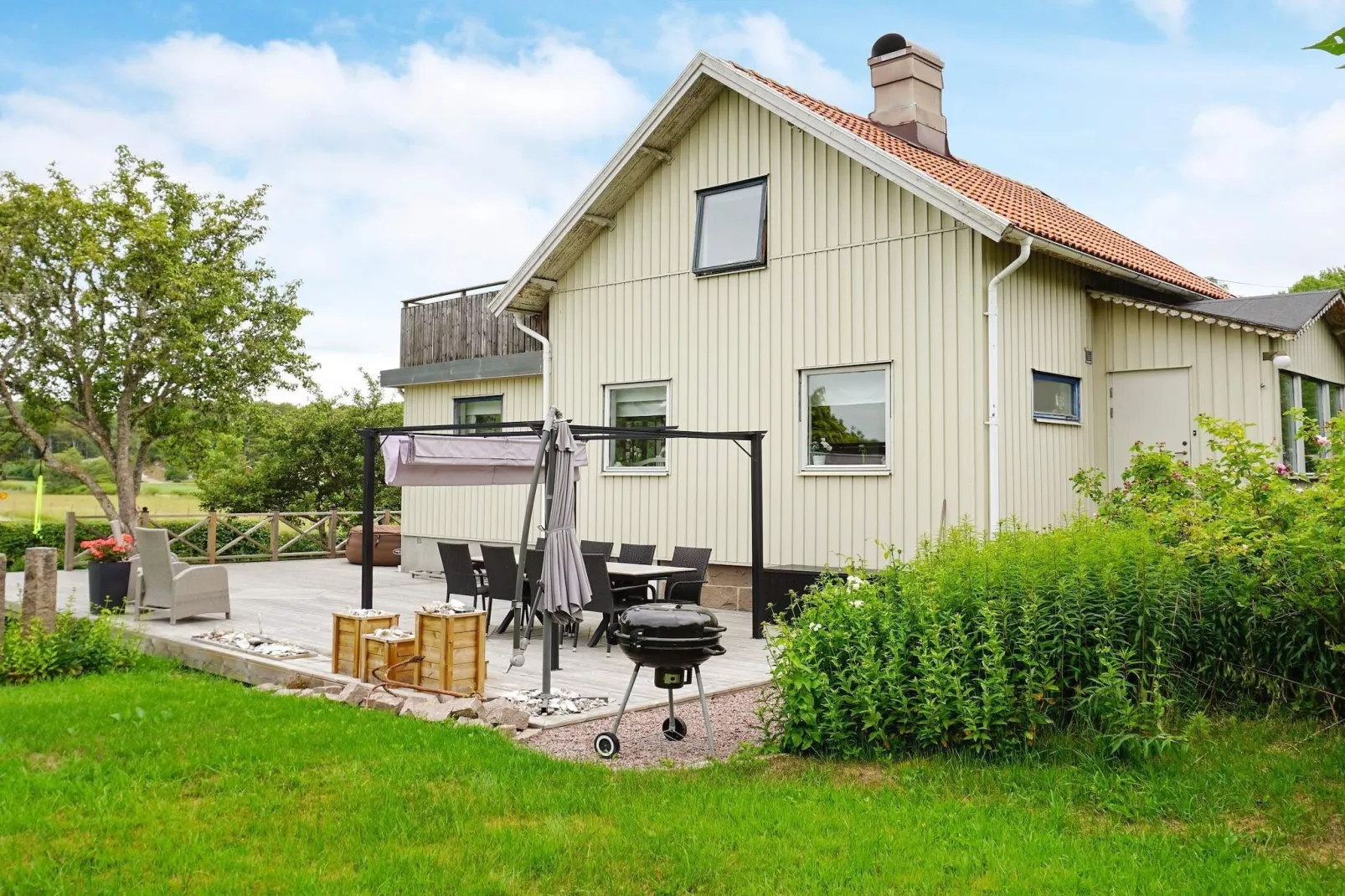 4 sterren vakantie huis in Brastad-Buitenlucht