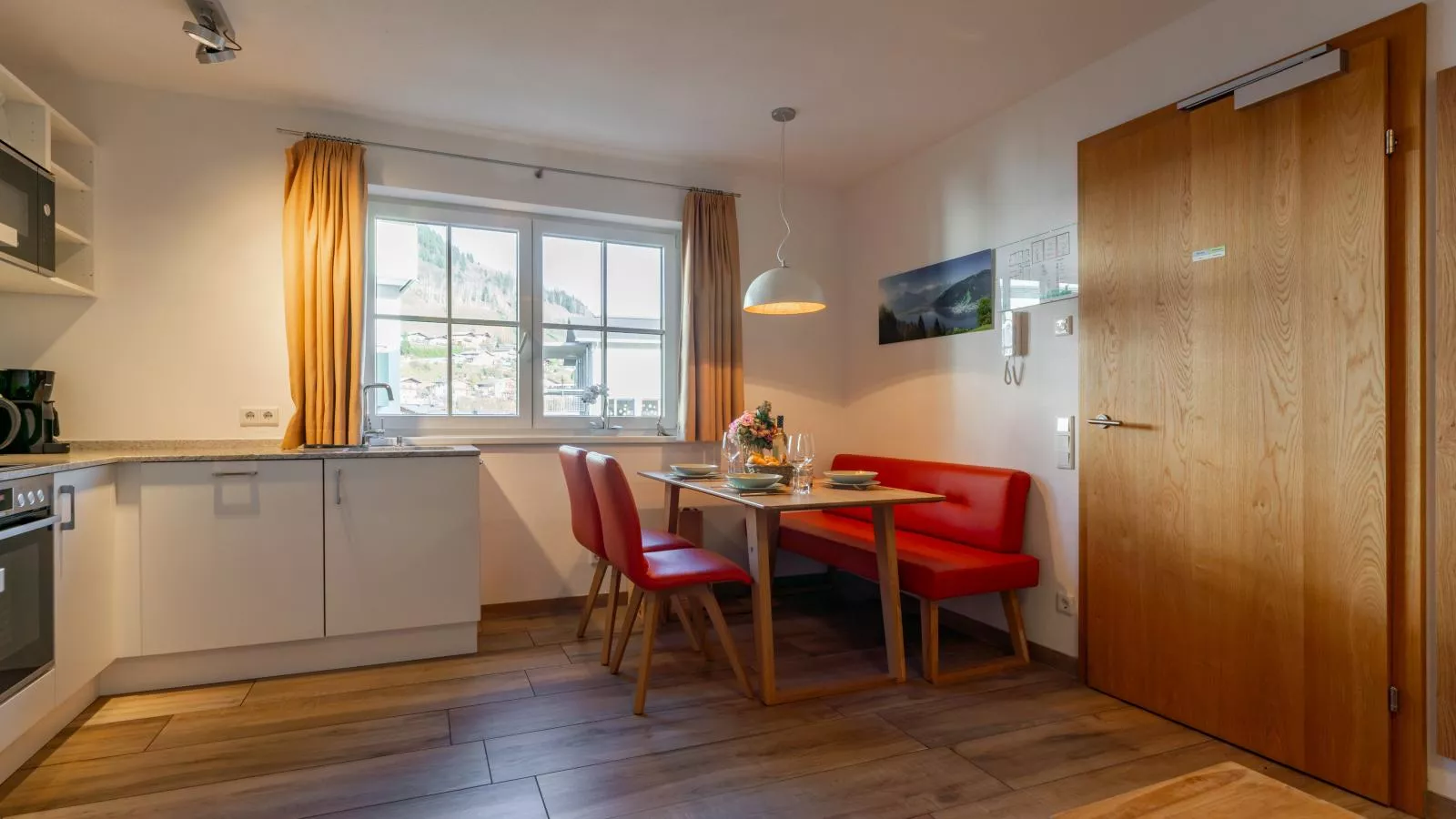 Tauern Suites Mitterwirt TOP 315-Eetkamer