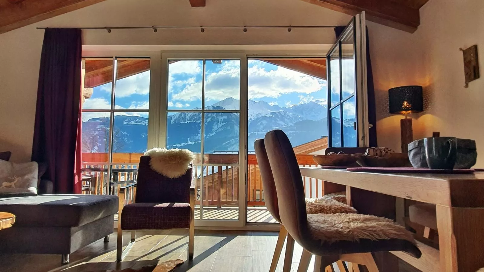 Tauern Suites Mitterwirt TOP 321-Woonkamer