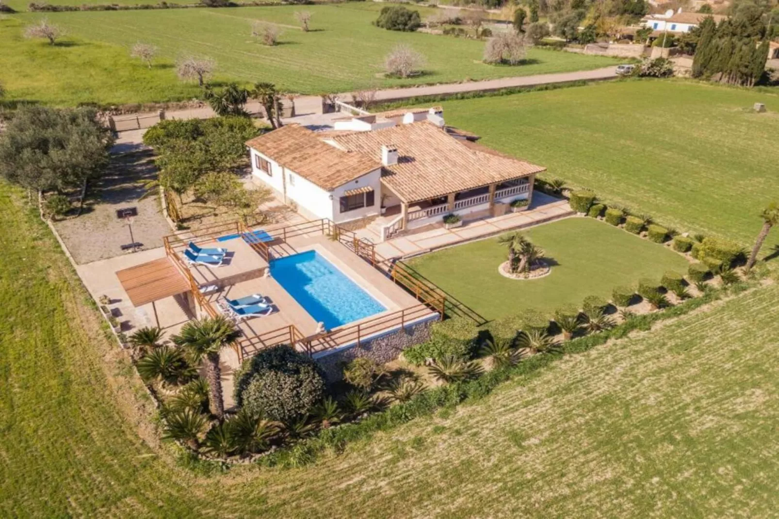 Villa Can Soler ideal para familias en Alcúdia-Buitenkant zomer