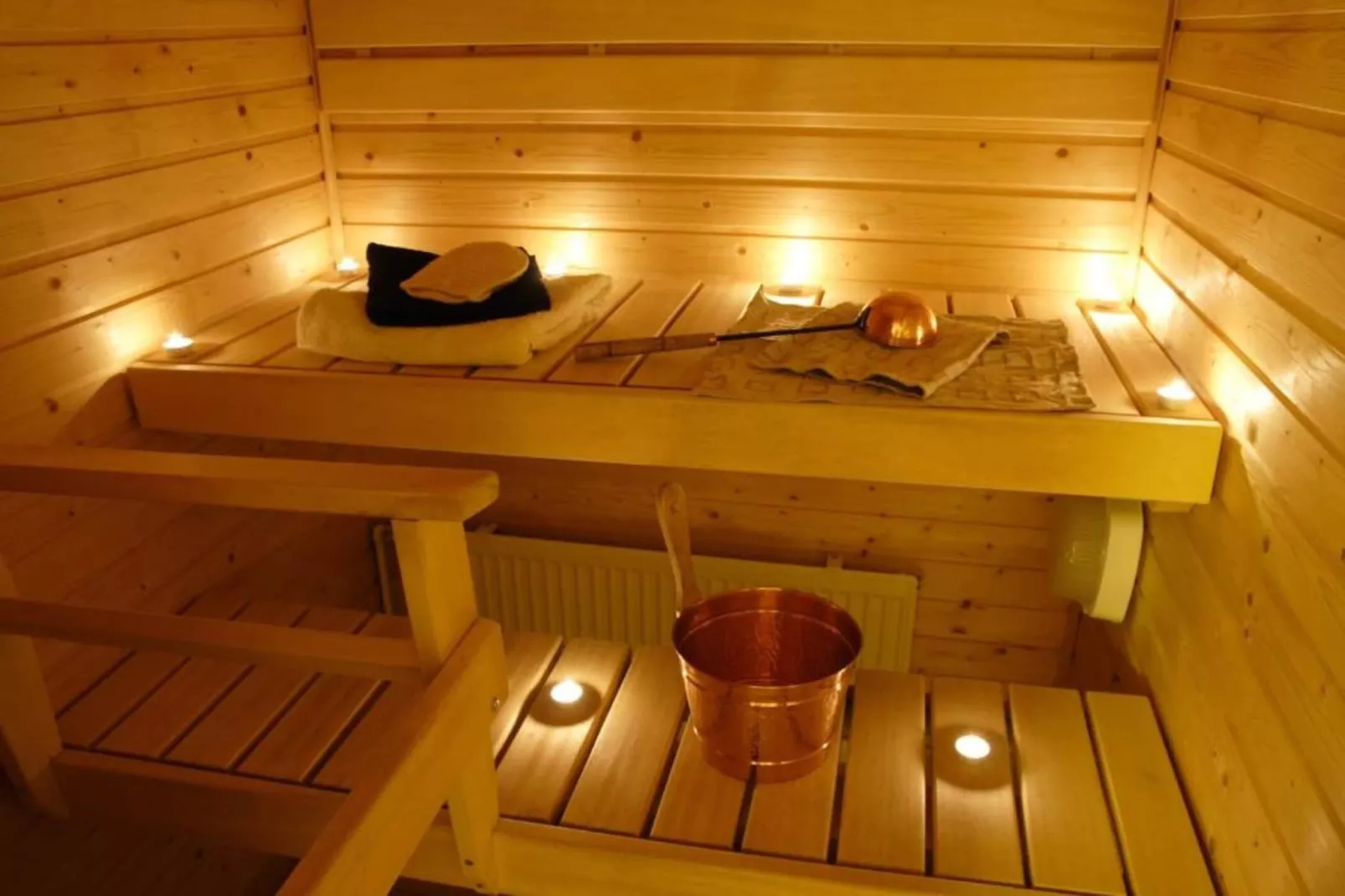 8 persons - 3 rooms 115m² With sauna-Wellness