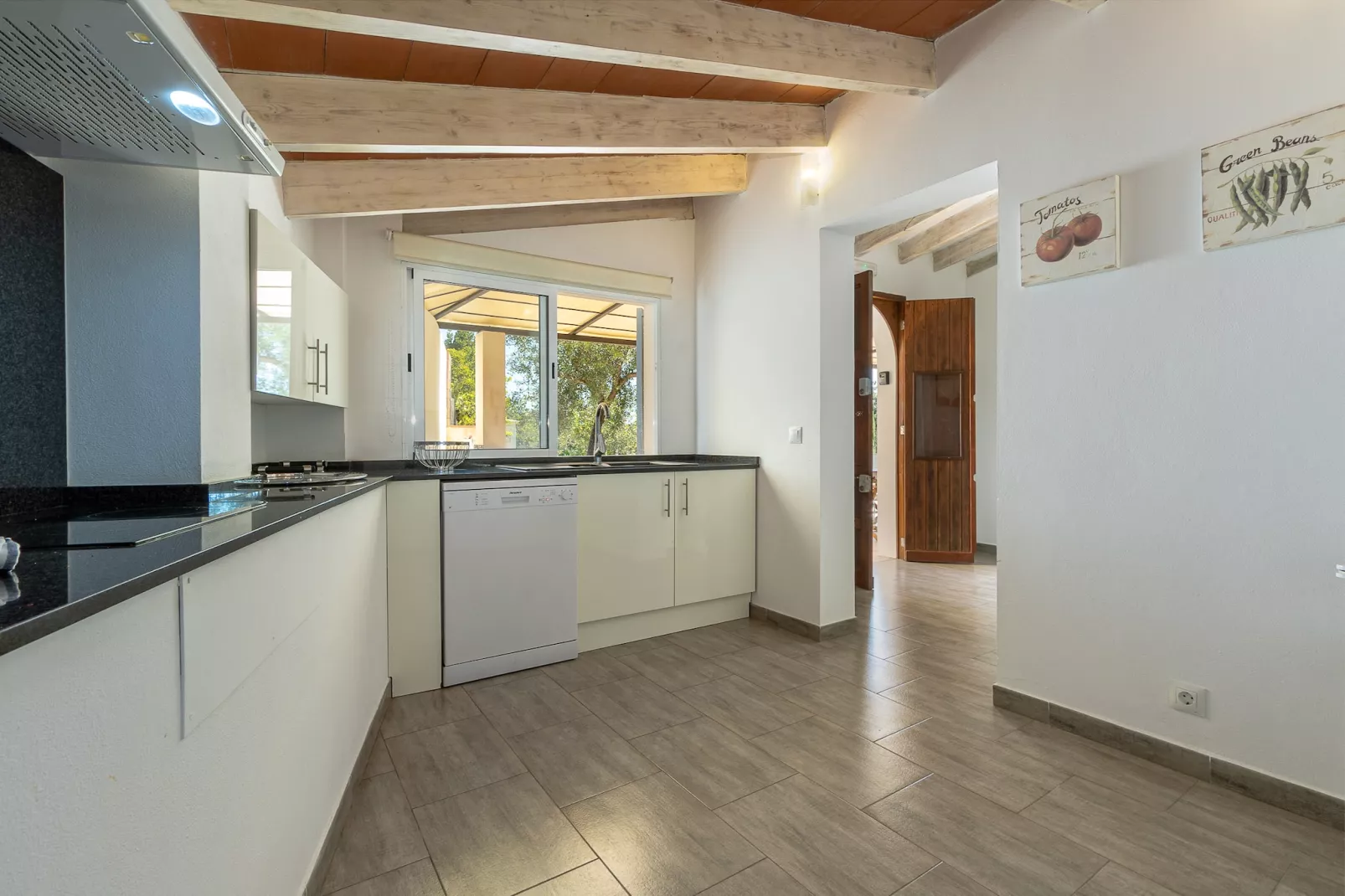 VILLA LES OLIVERES PETITES DE UN DORMITORIO-Keuken