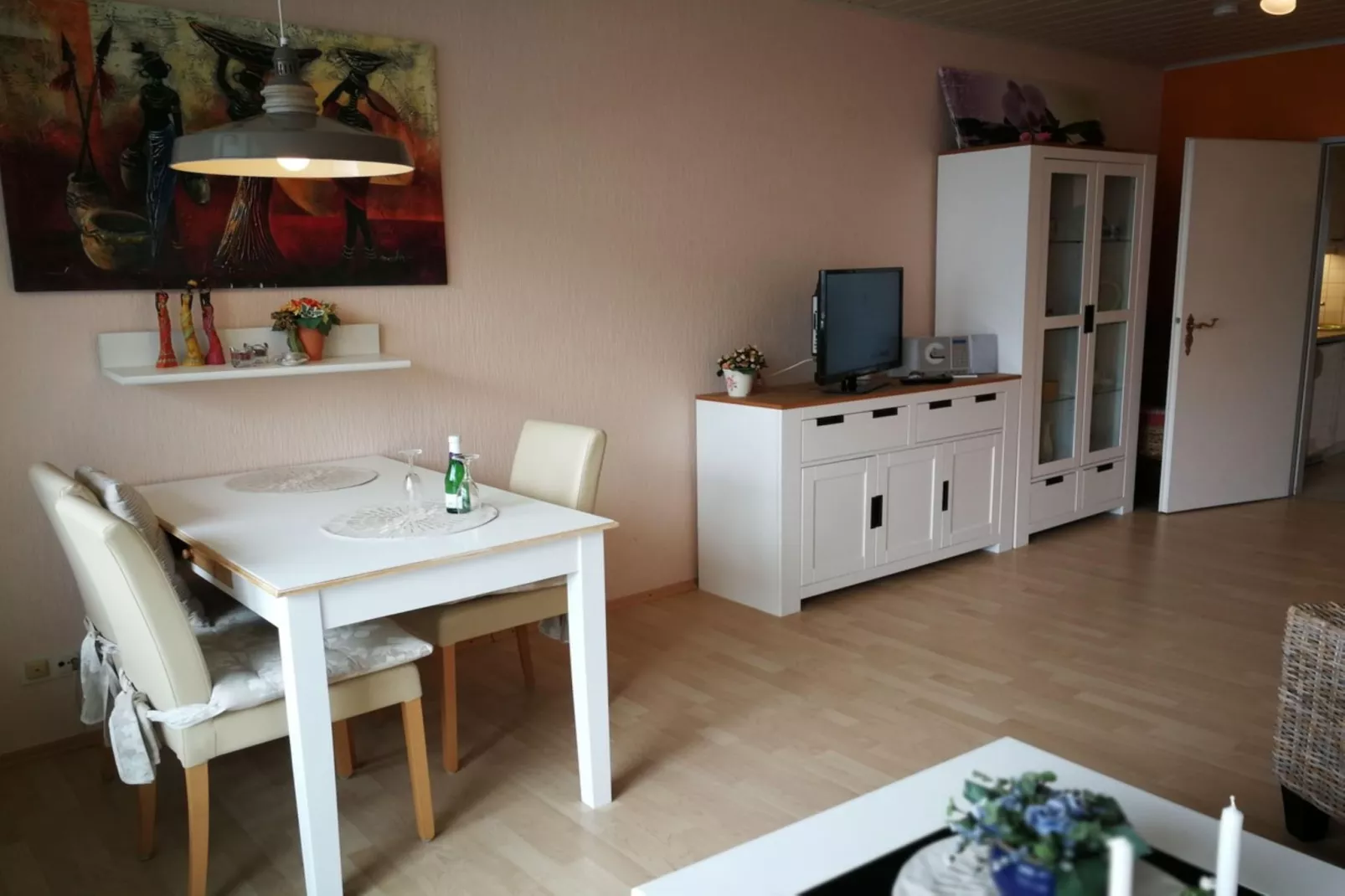 Appartement "Mit Ausblick"-Buitenkant zomer