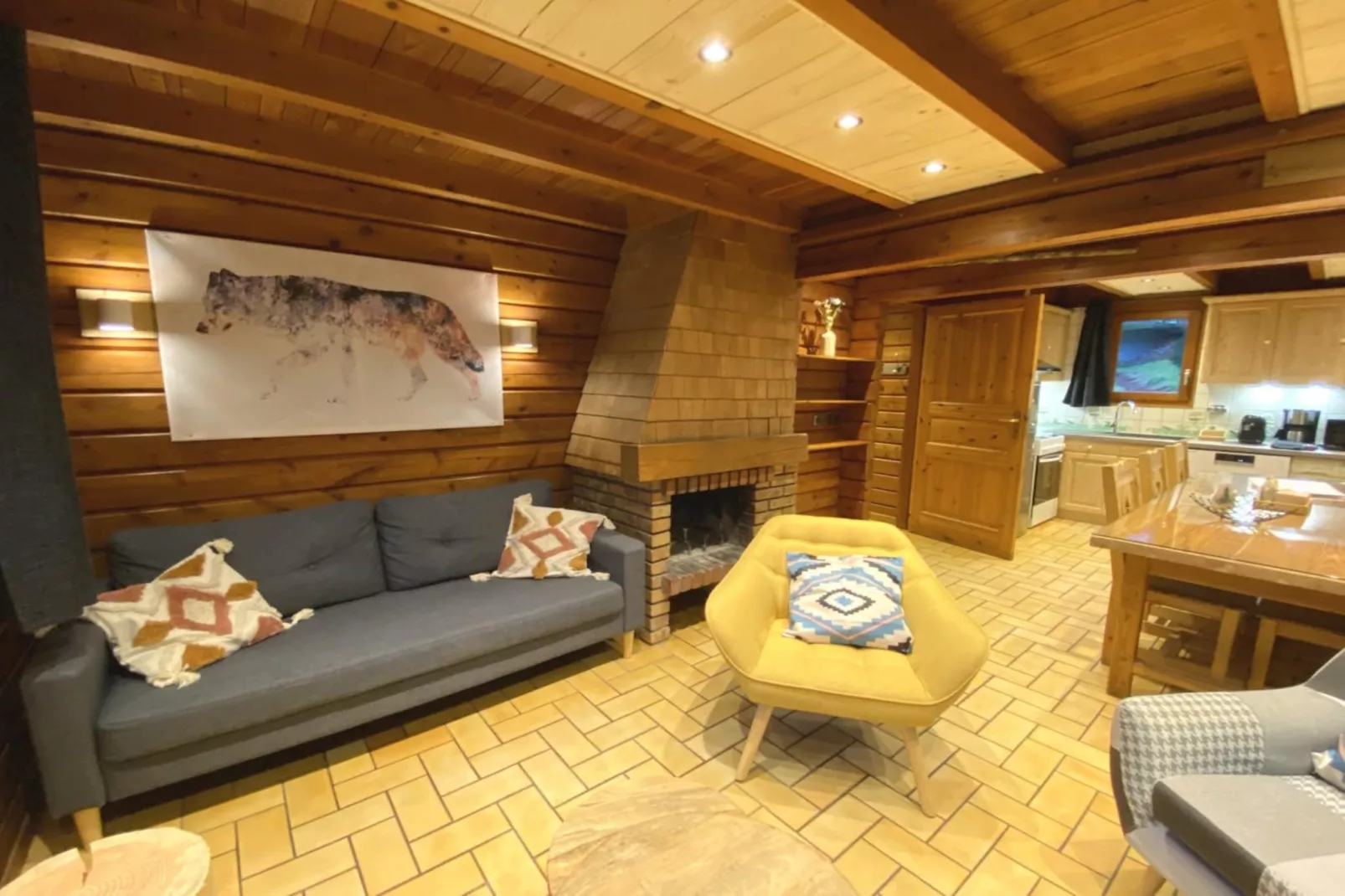 LE GRIZZLY Chalet en bois au calme-Woonkamer