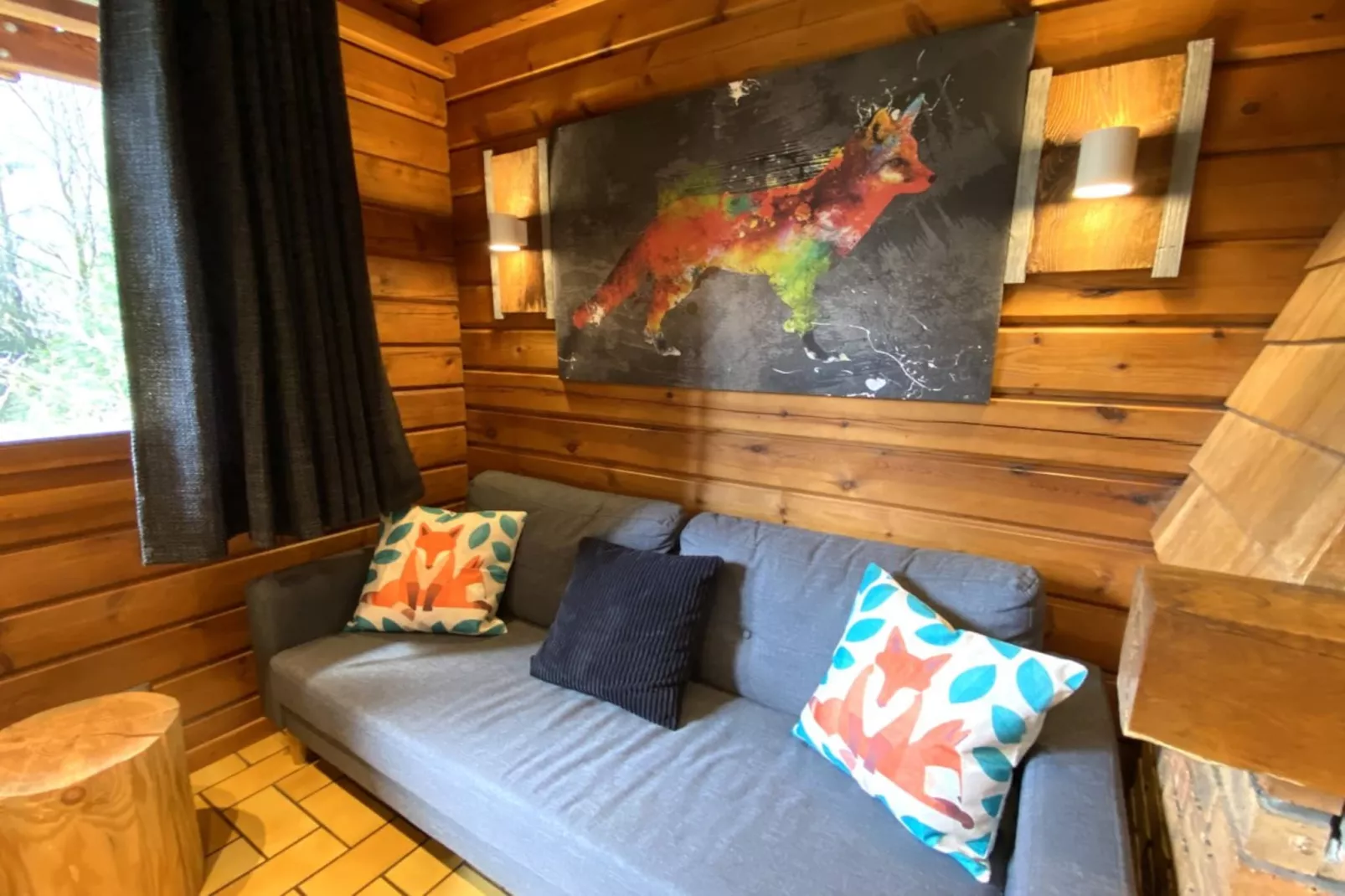 LE RENARD  Chalet en bois au calme-Woonkamer