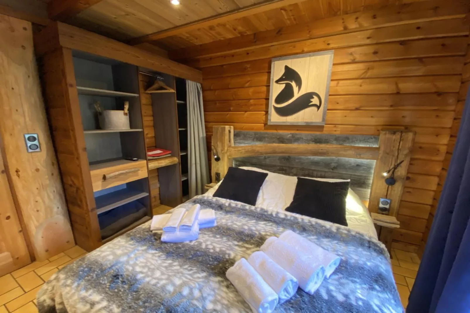 LE RENARD  Chalet en bois au calme-Slaapkamer