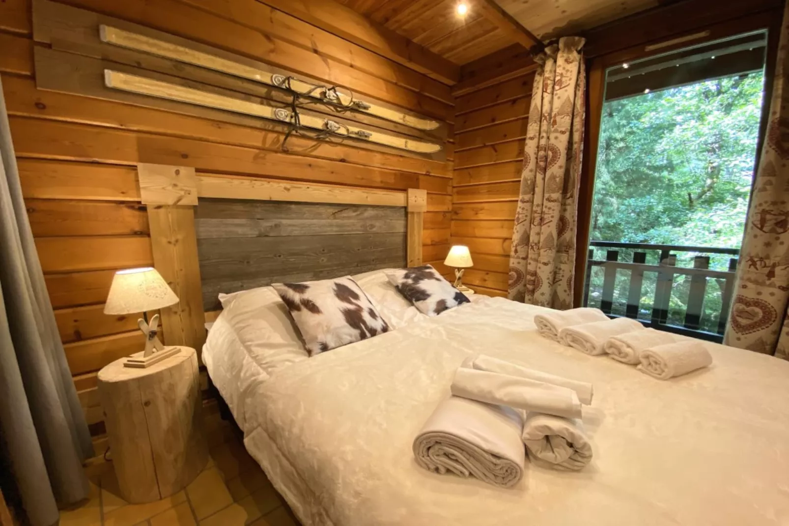 LE MONTAGNARD Chalet en bois-Slaapkamer