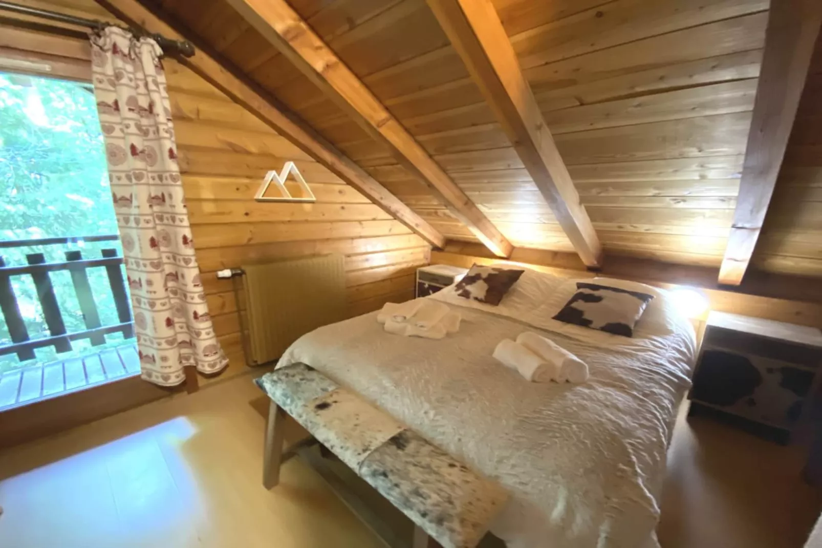 LE MONTAGNARD Chalet en bois-Slaapkamer