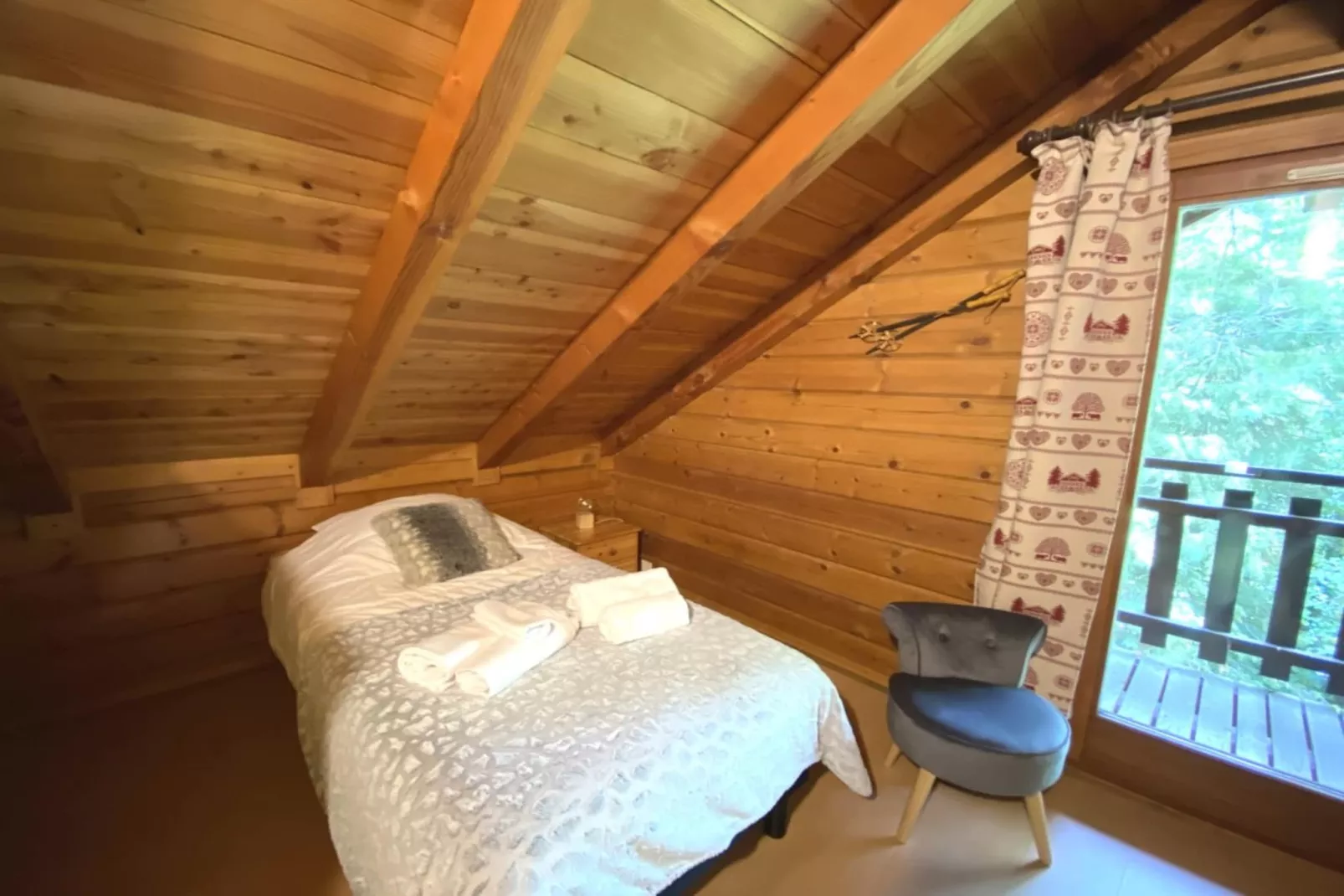 LE MONTAGNARD Chalet en bois-Slaapkamer