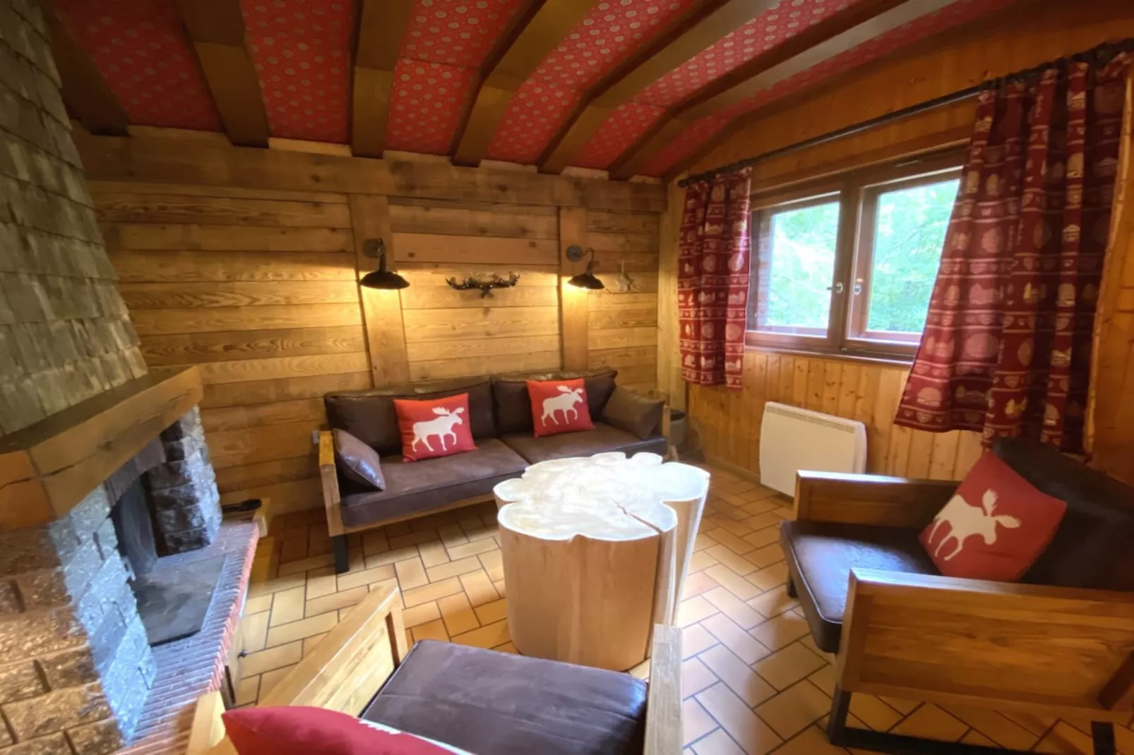 LE TRAPPEUR  Chalet en bois vue montagne