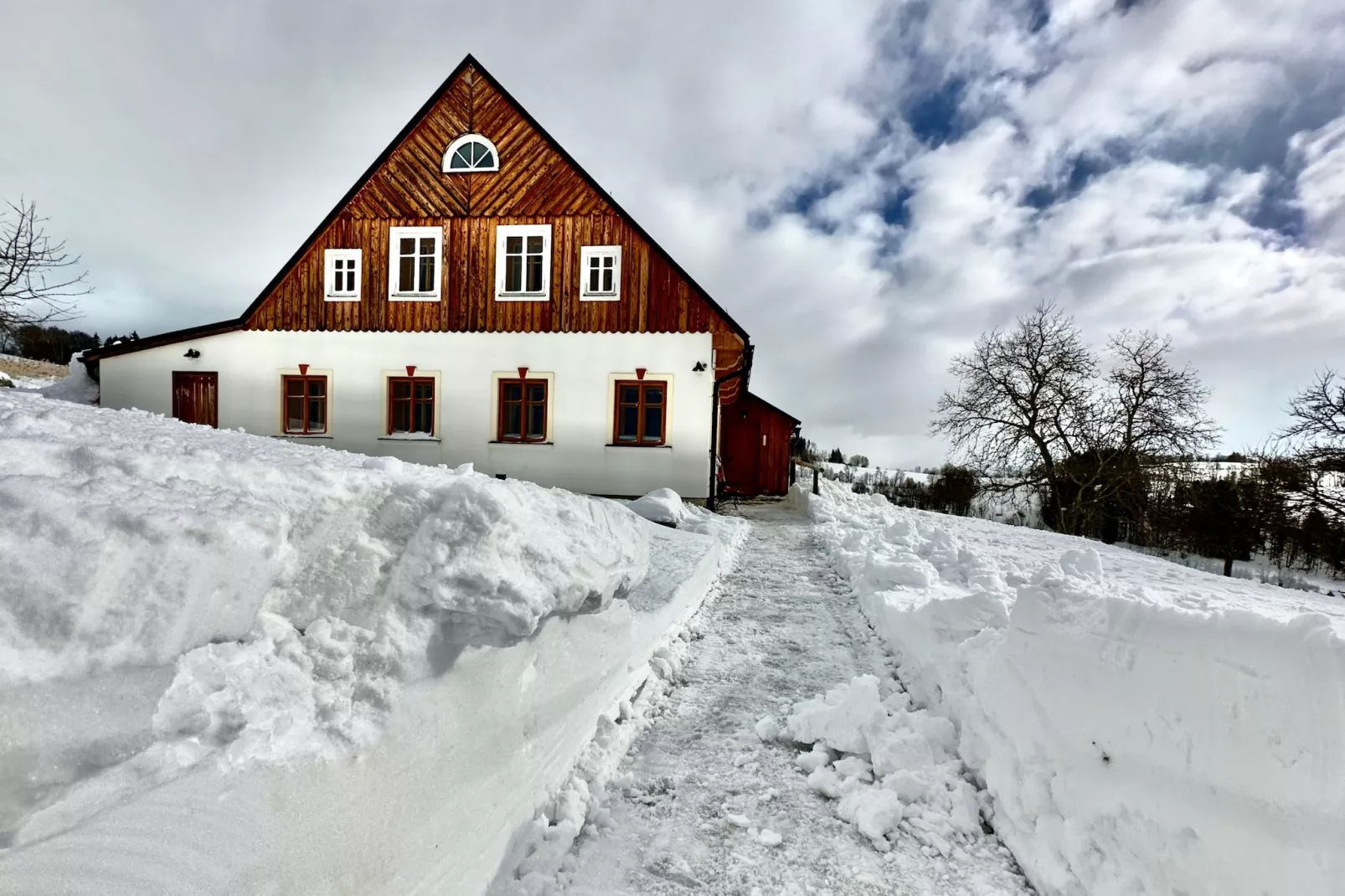 Víchová nad Jizerou LVV033-Buitenlucht