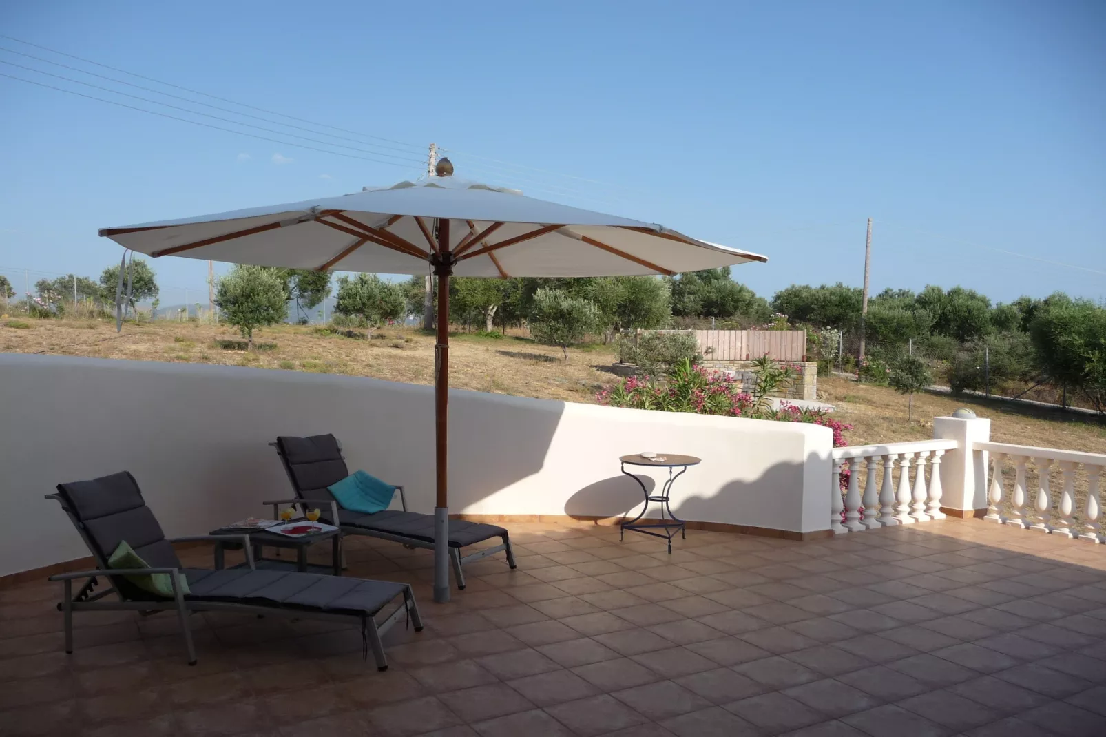 Pelops Villa Siga Siga-Terrasbalkon