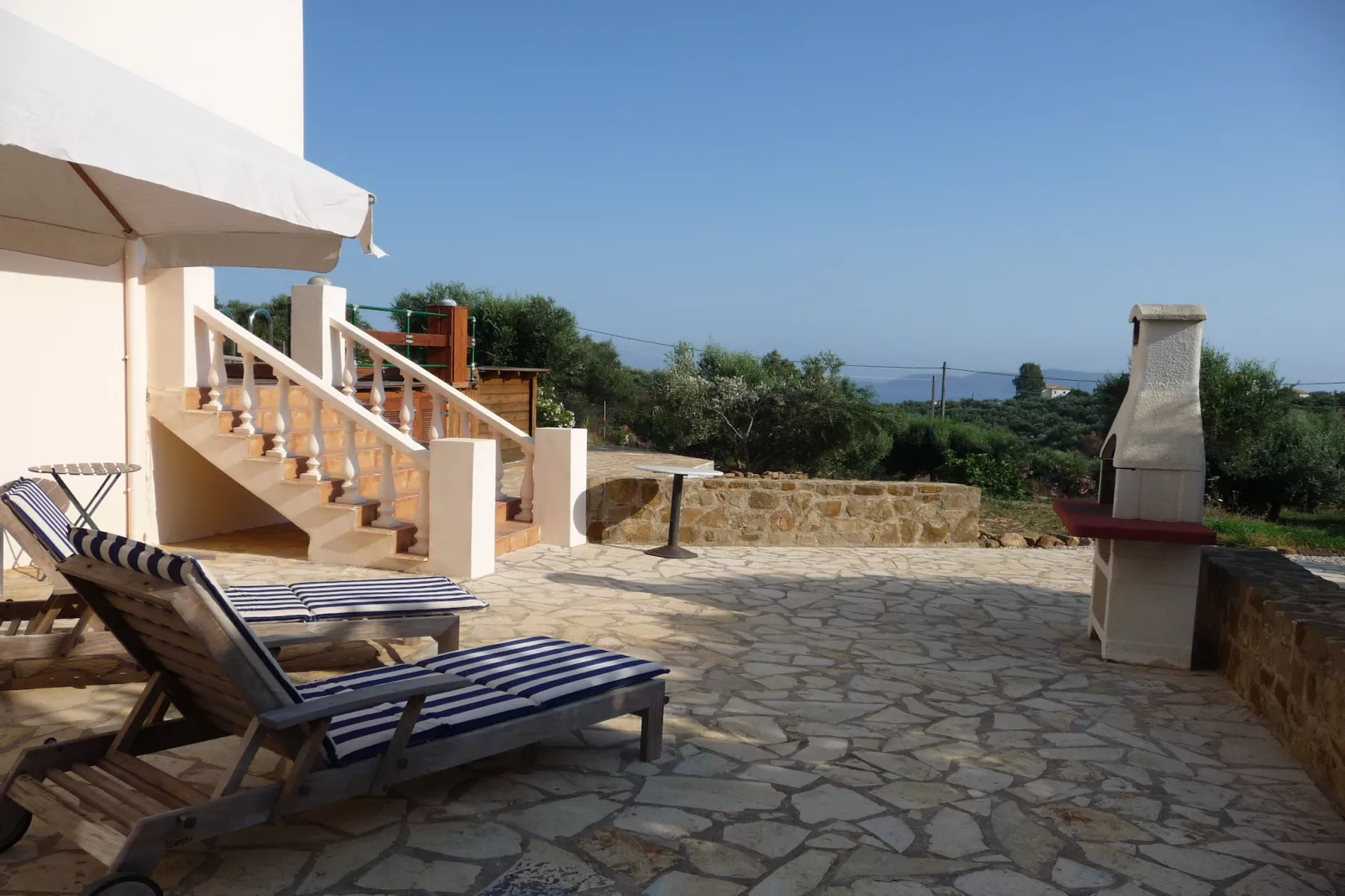 Pelops Villa Siga Siga-Terrasbalkon