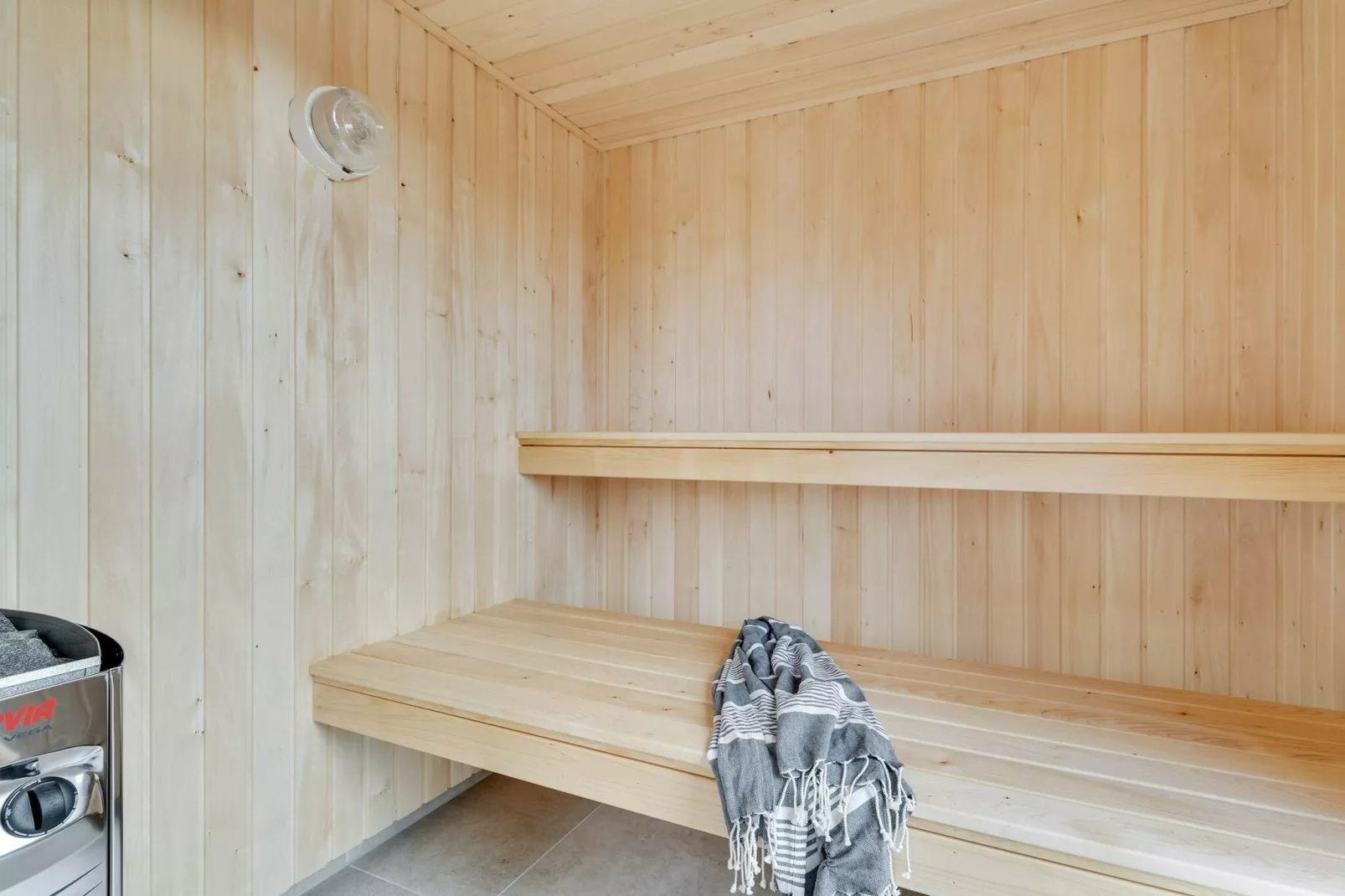 5 sterren vakantie huis in Aakirkeby-Sauna