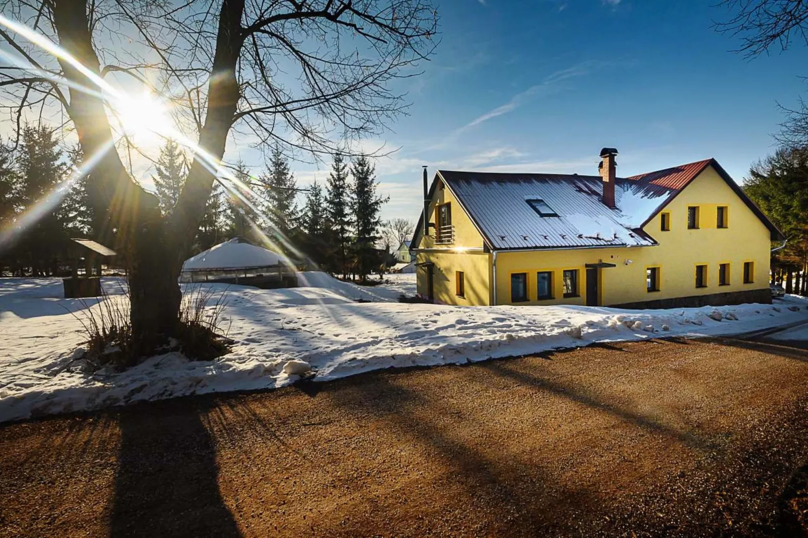 Luxe Villa in Bernartice, ook voor groepen KKH045-Buitenlucht