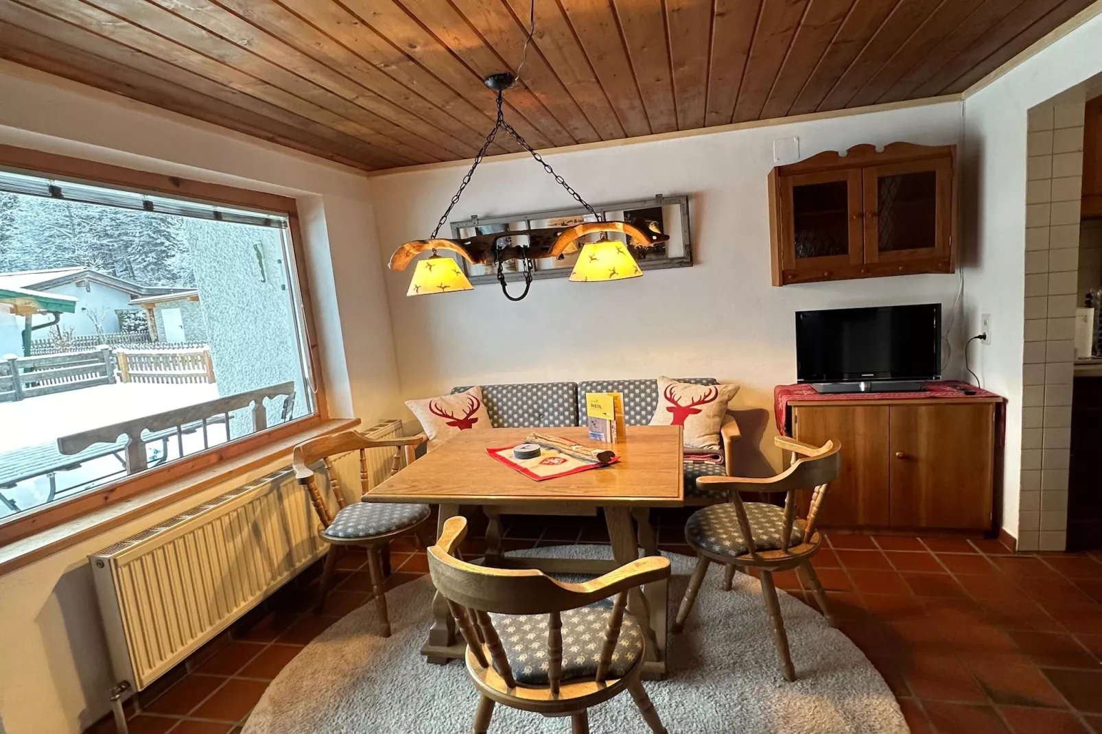 Bungalow in Kitzbühel-Slaapkamer