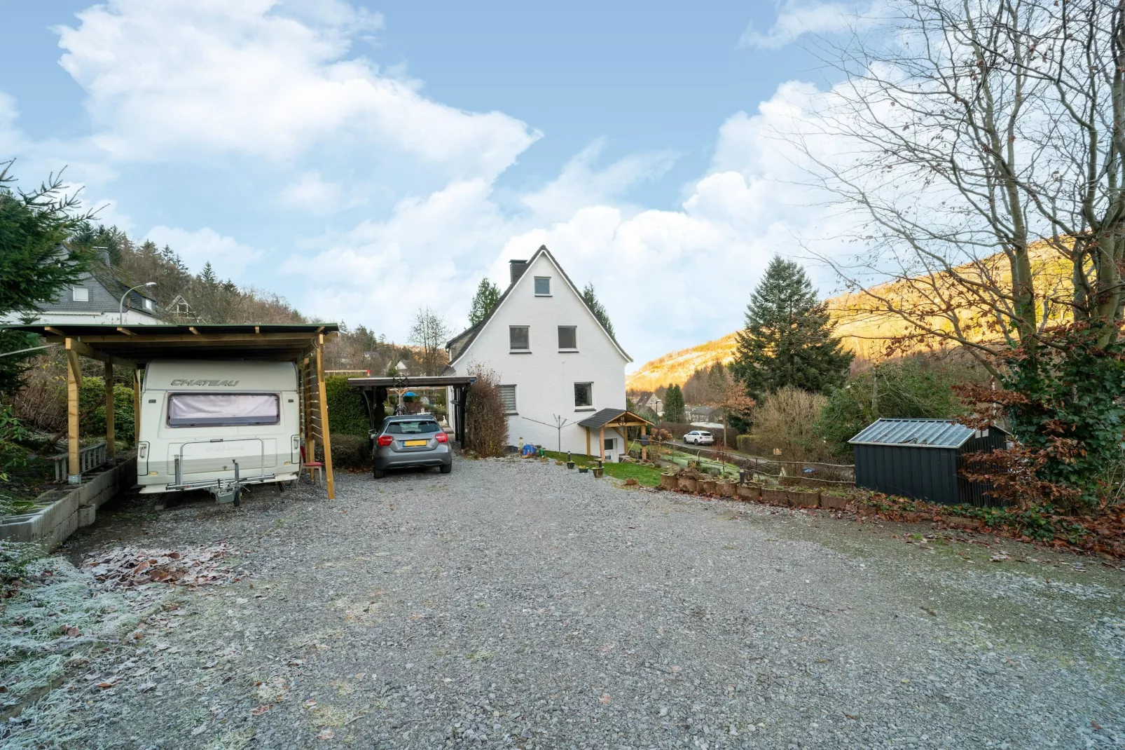 Appartement Am Forstweg Yalet-Buitenkant zomer