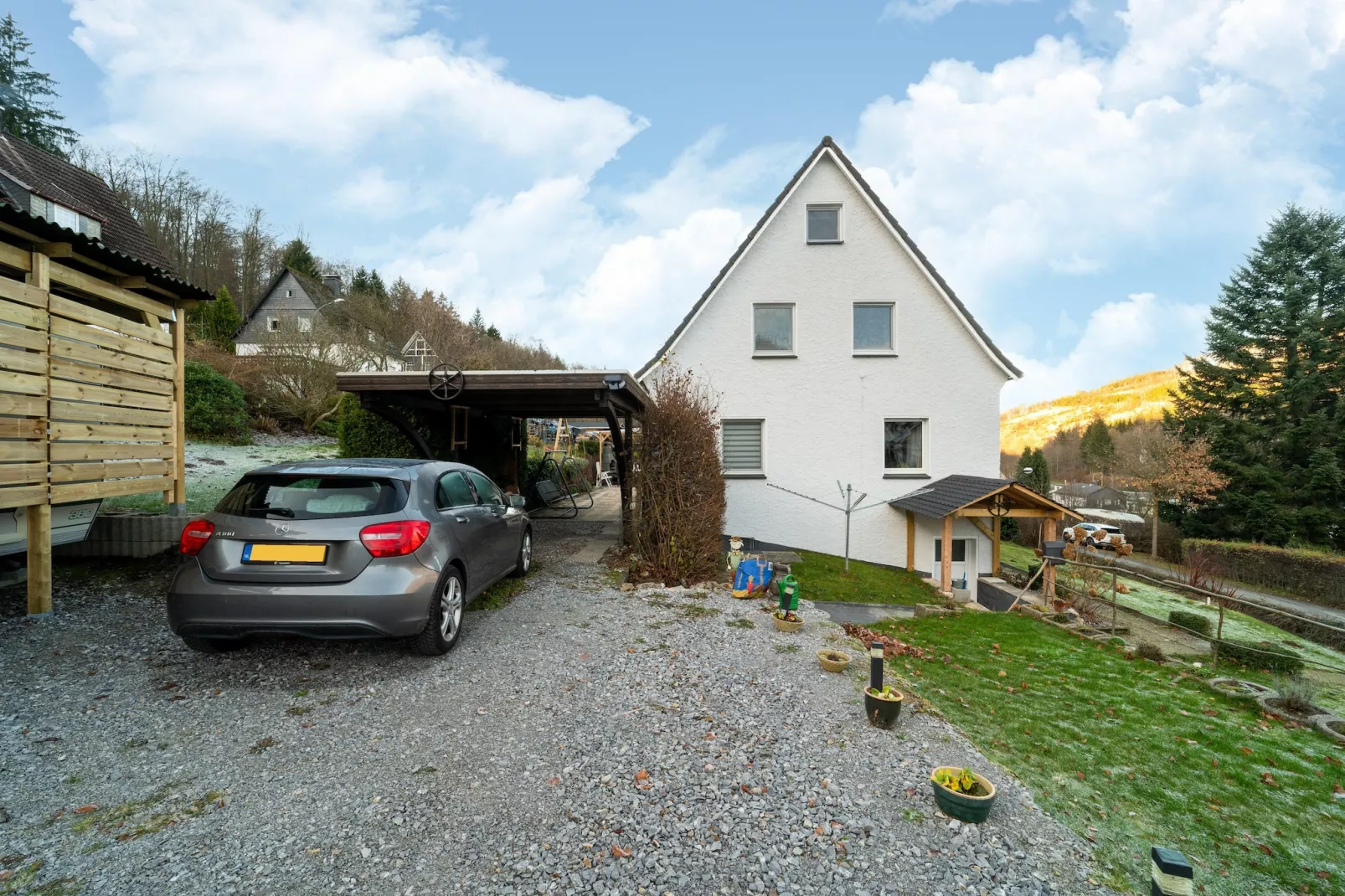 Appartement Am Forstweg Yalet-Buitenkant zomer