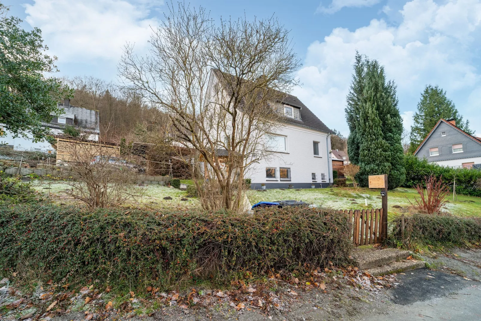 Appartement Am Forstweg Yalet-Buitenkant zomer